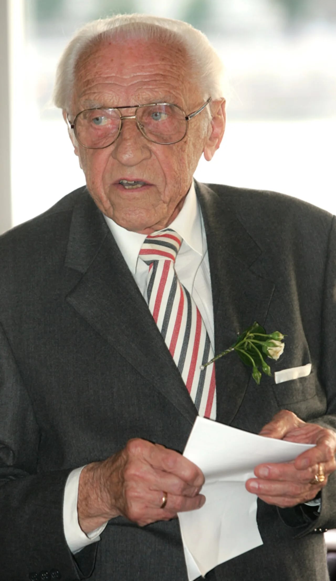 Porträt von Sándor Árkossy (1915–2012) – Gedenkseite