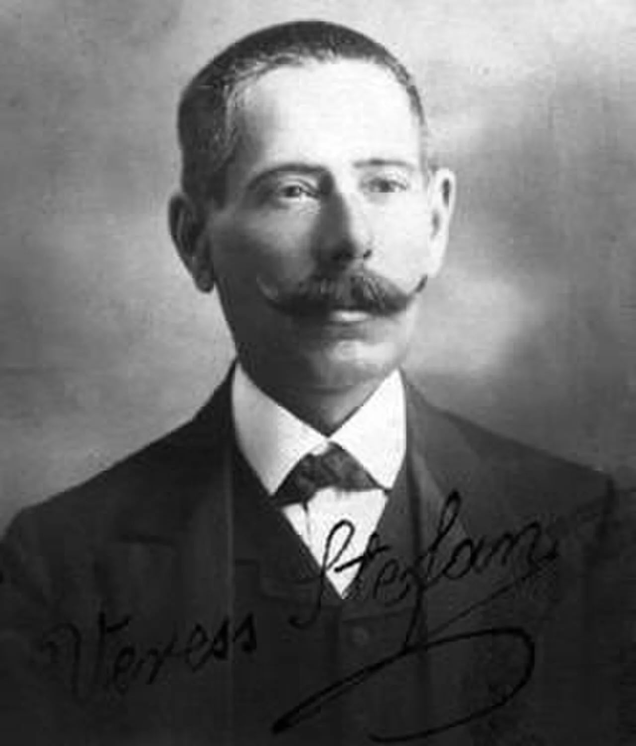 Portrait of István Veress (1878–1954) – memorial page
