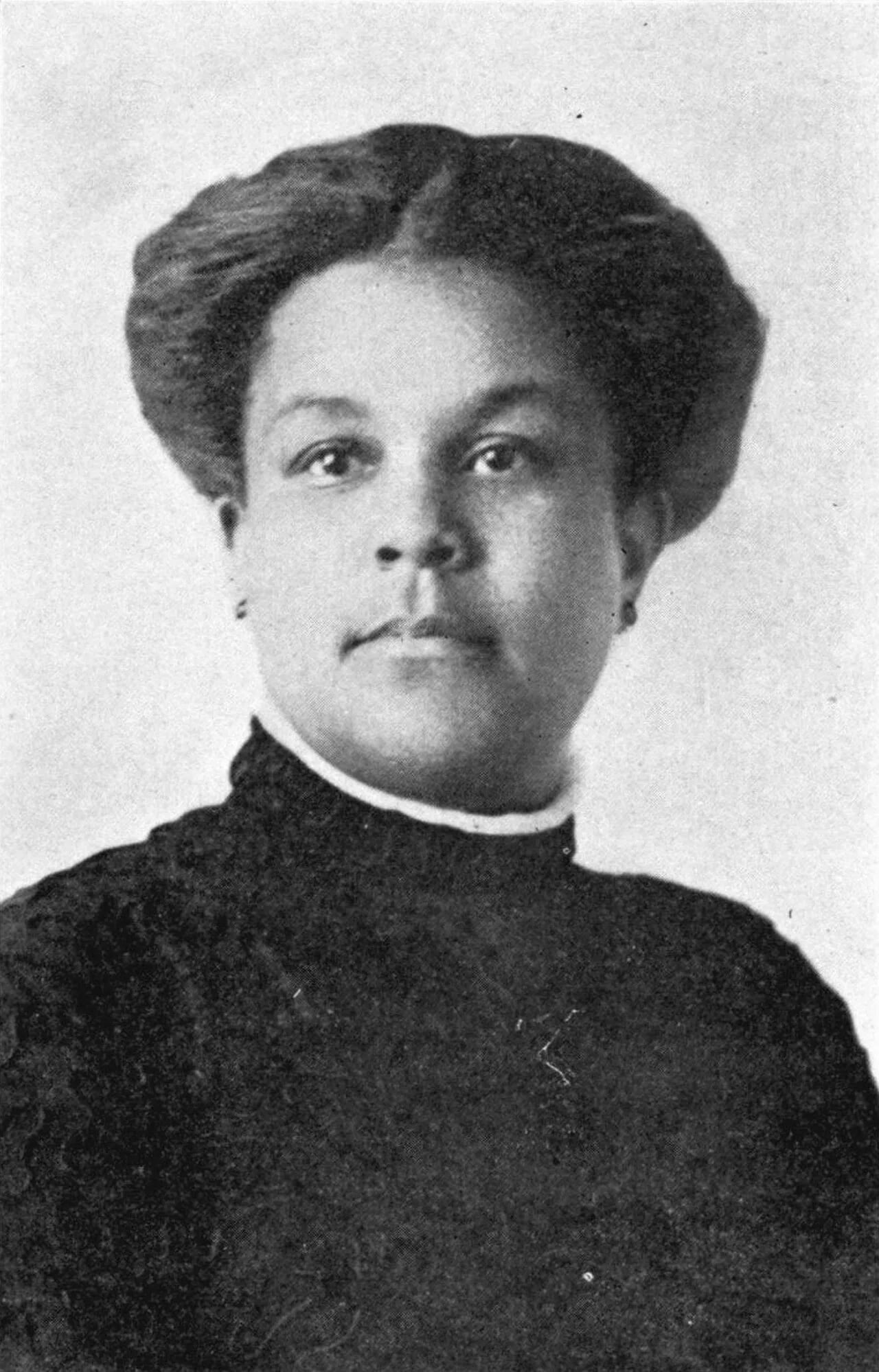 Portrait of Mame Stewart Josenberger (1868–1964) – memorial page