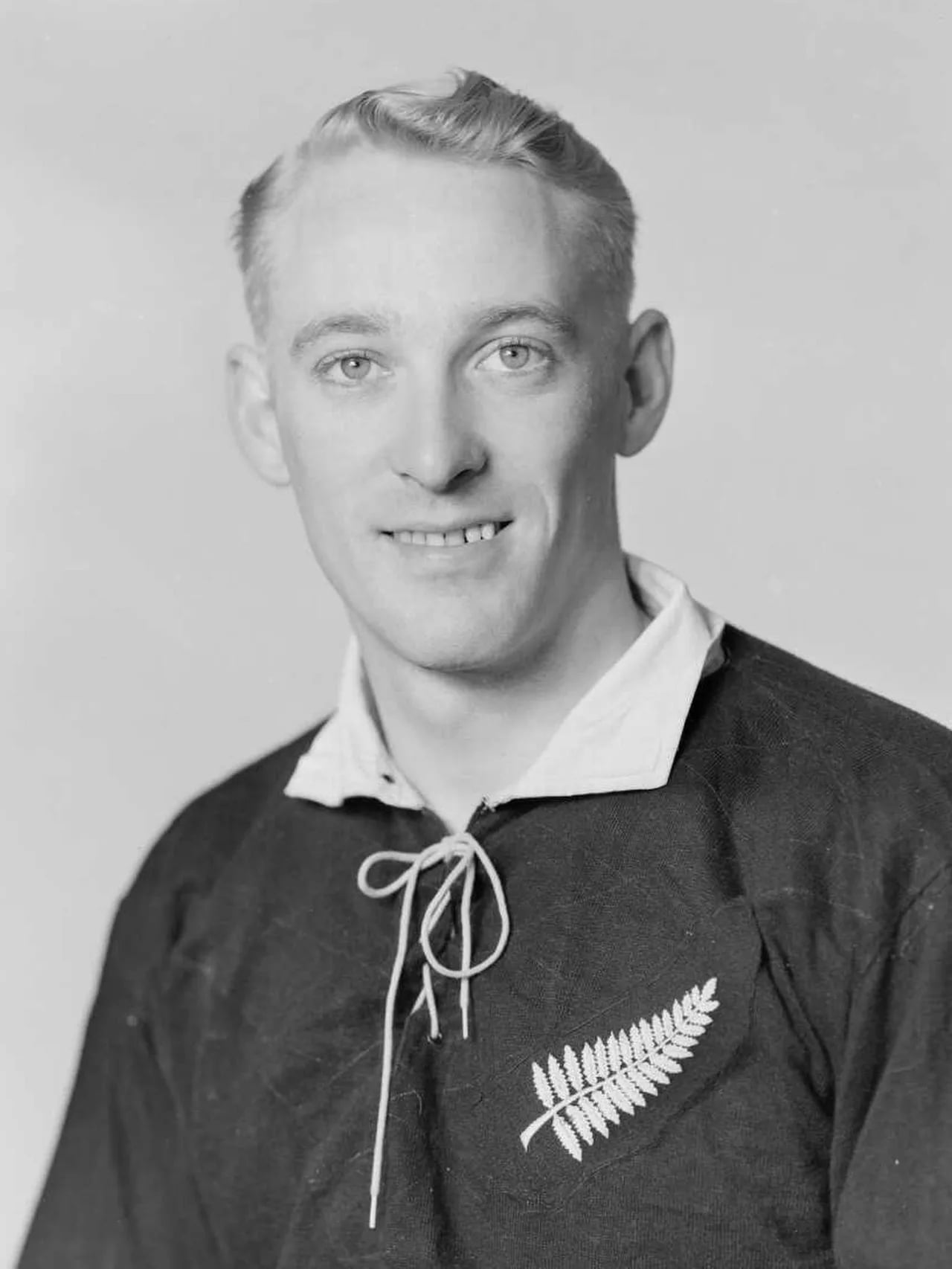 Porträt von Doug Wilson (1931–2019) – Gedenkseite
