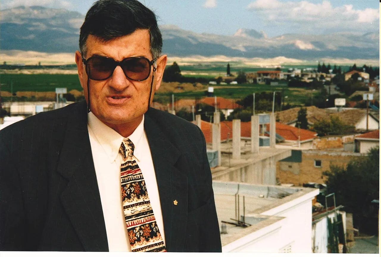 Porträt von Andreas Georgiou Thomas (1942–2002) – Gedenkseite