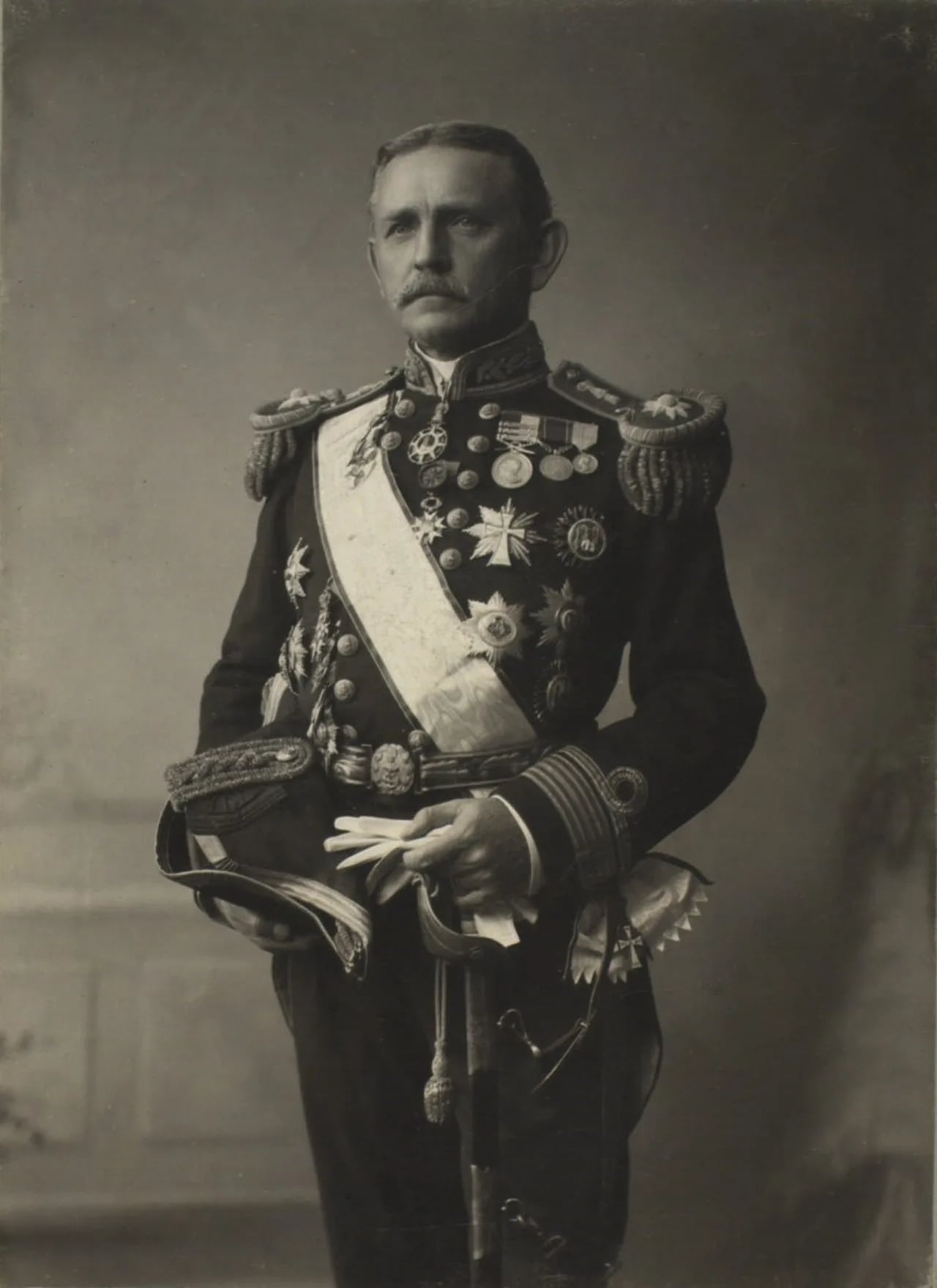 Porträt von Andreas du Plessis de Richelieu (1852–1932) – Gedenkseite