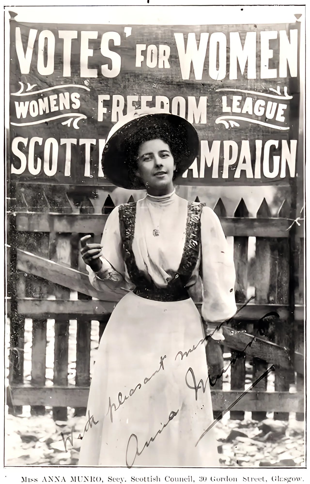 Portrait of Anna Munro (1881–1962) – memorial page