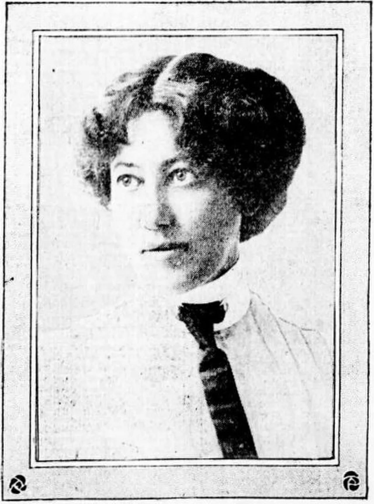 Portrait of Anne Shannon Monroe (1873–1942) – memorial page