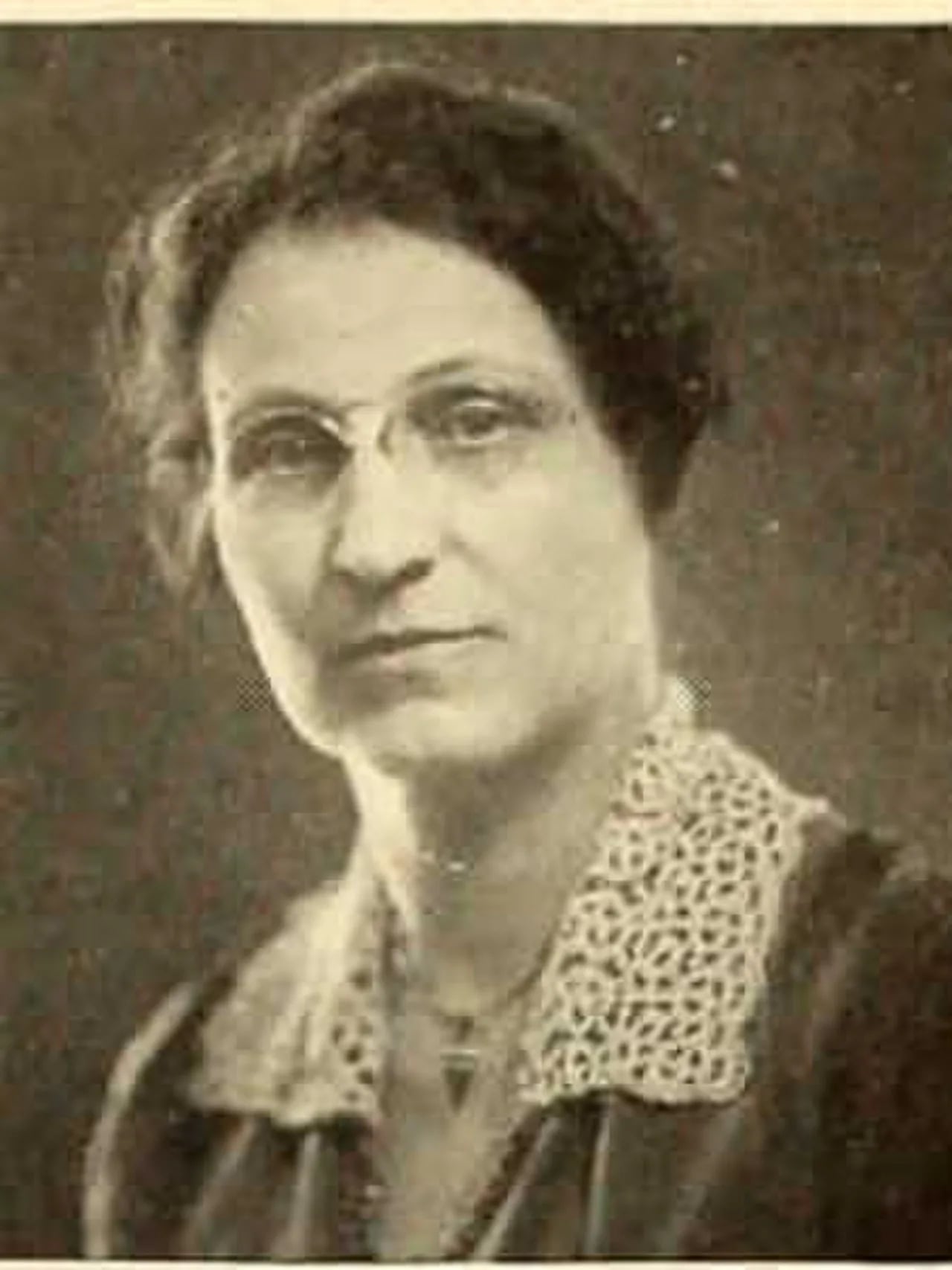 Portrait of Annie Heloise Abel (1873–1947) – memorial page
