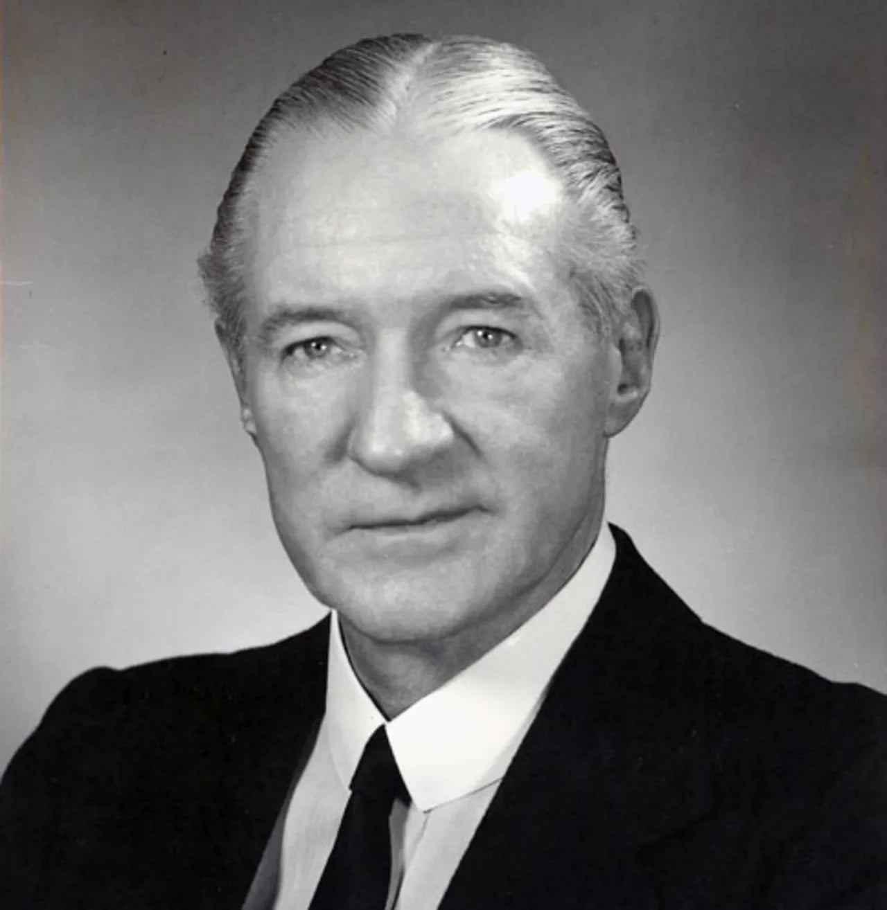 Portrait of Anthony Joseph Drexel Biddle (1897–1961) – memorial page