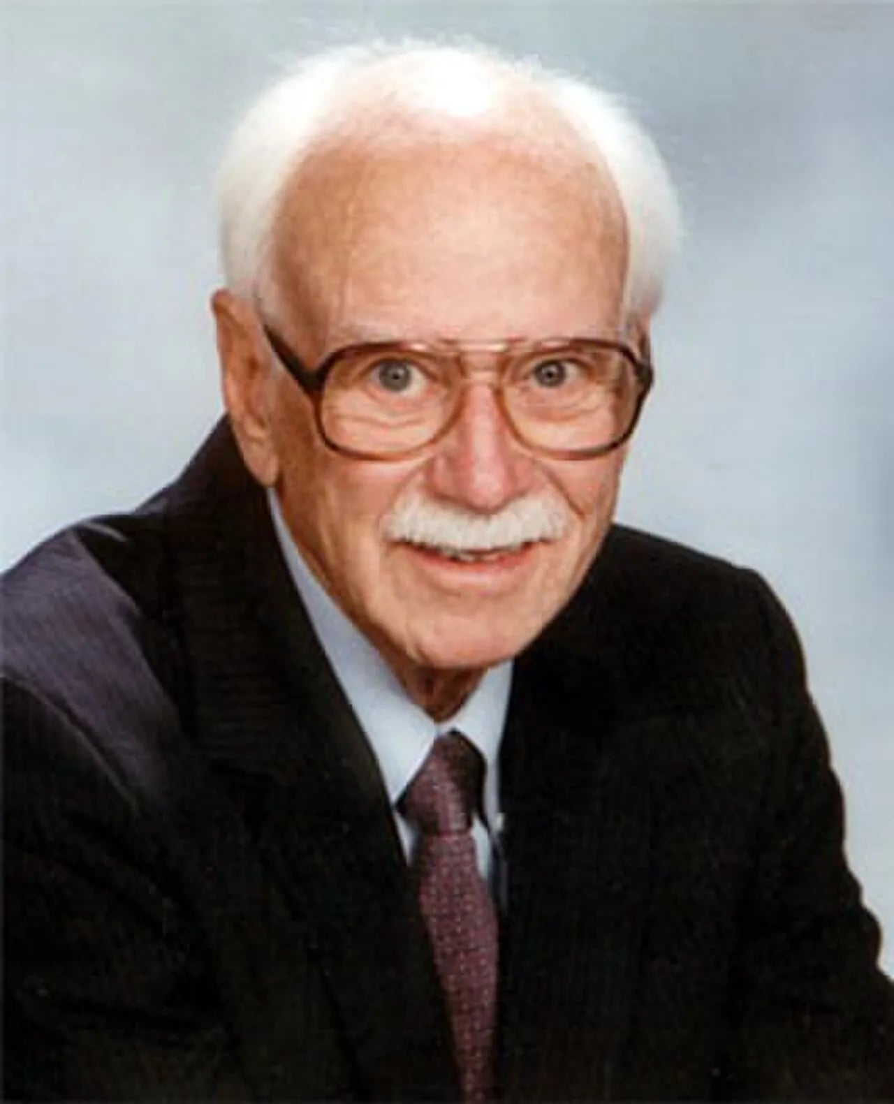 Portrait of H. Owen Reed (1910–2014) – memorial page