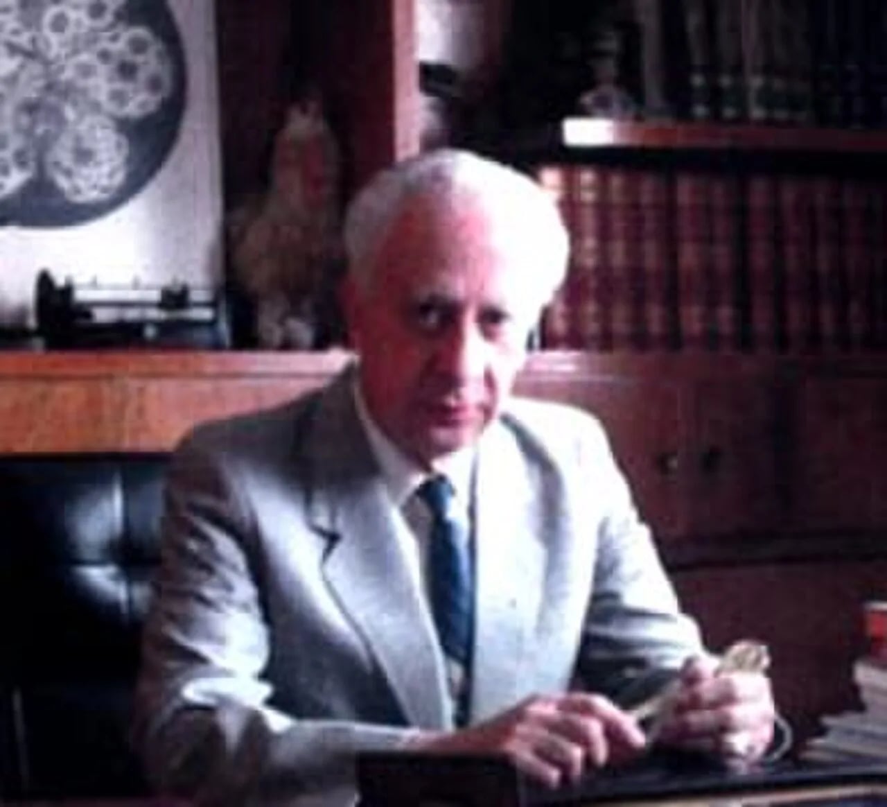 Porträt von Antonio Velasco Piña (1935–2020) – Gedenkseite