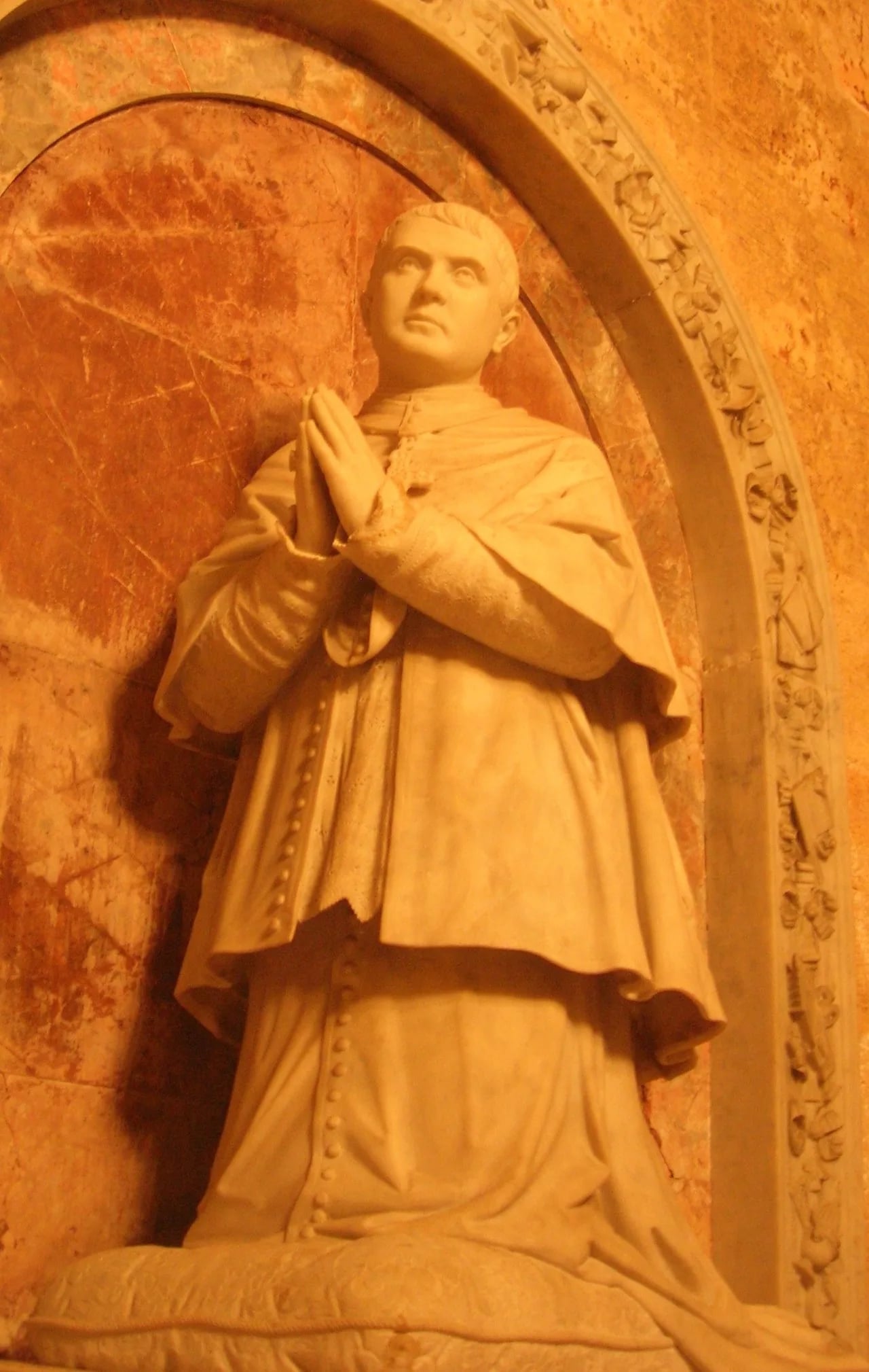 Porträt von Apolinar Serrano (1833–1876) – Gedenkseite