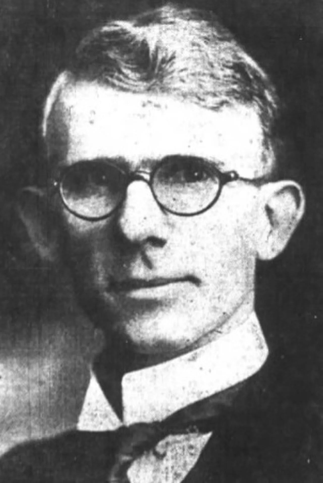 Portrait of Emmett Branch (1874–1932) – memorial page