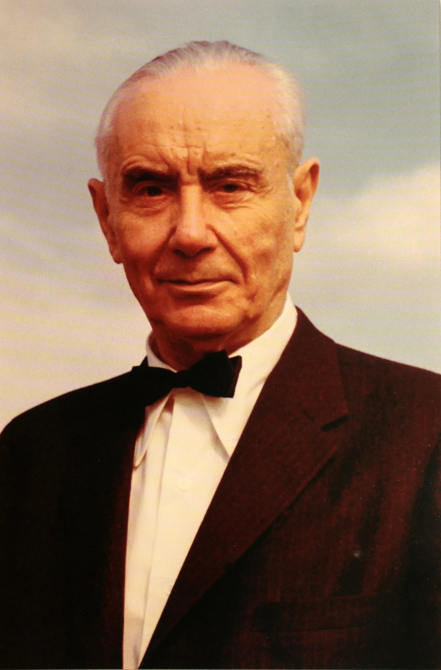 Portrait of Aram Haigaz (1900–1986) – memorial page