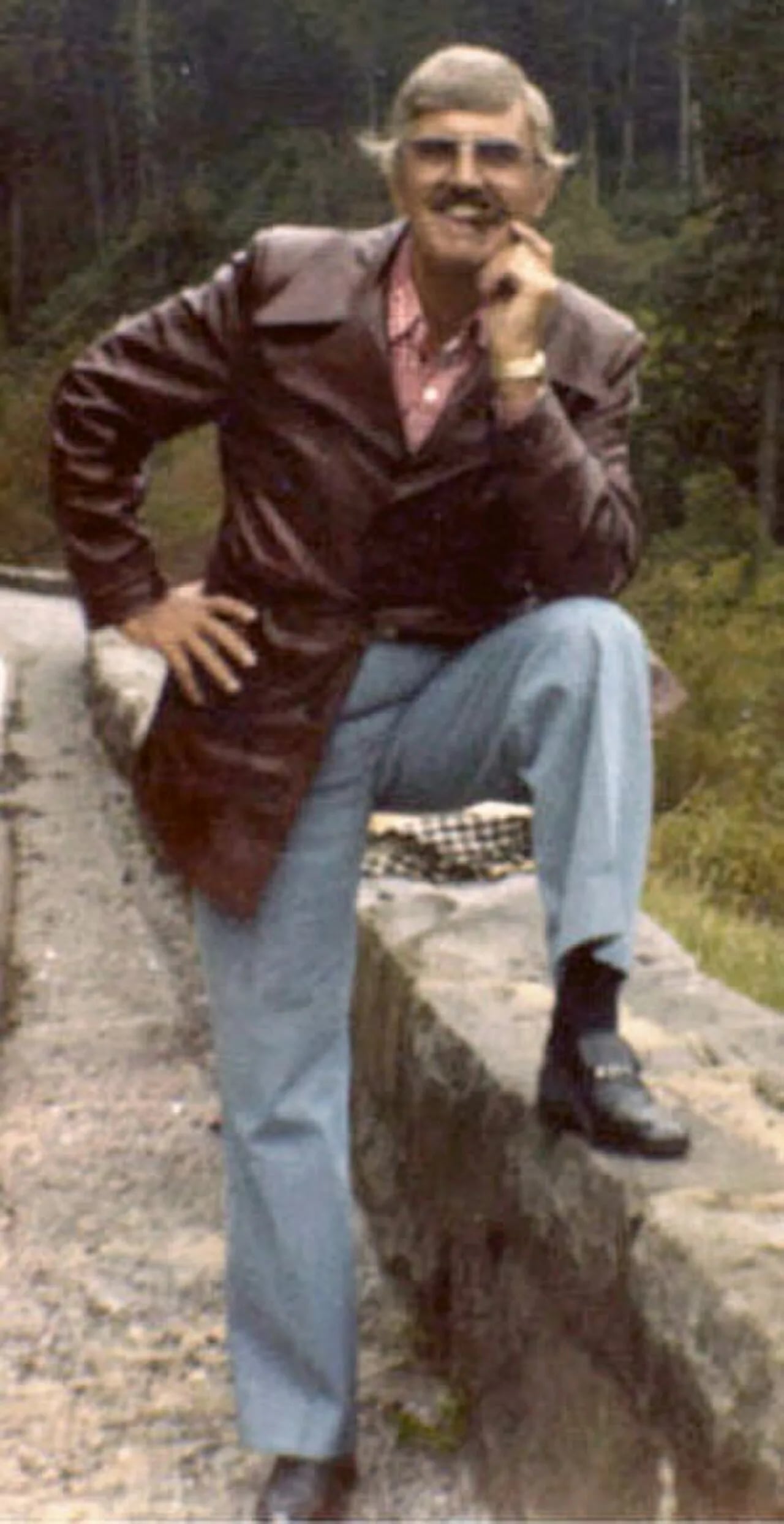 Portrait of Archie Campbell (1914–1987) – memorial page