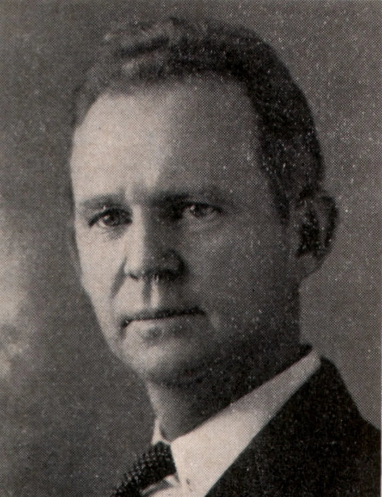 Portrait of Arthur E. Thompson (1891–1969) – memorial page