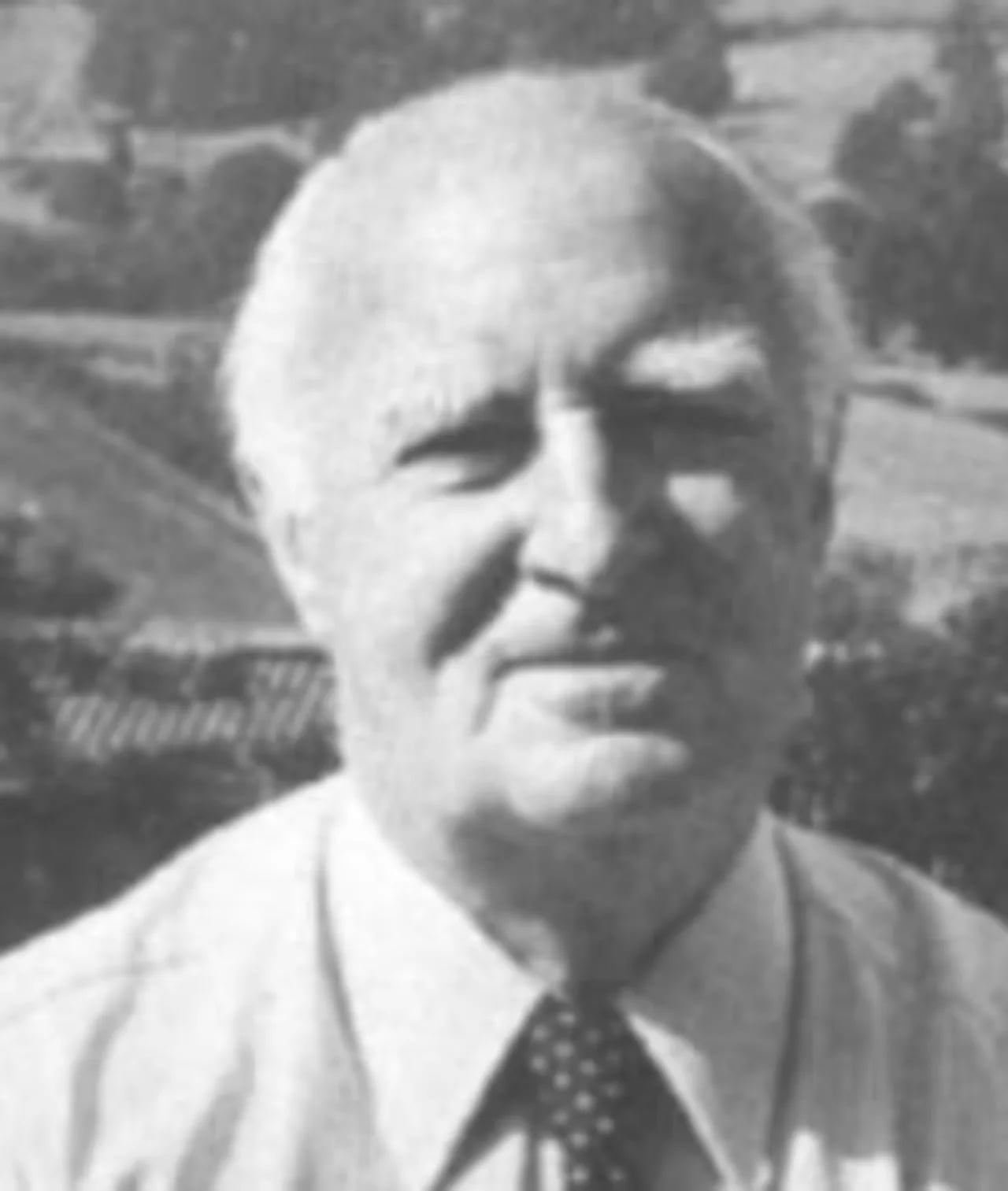 Portrait of Arthur Guirdham (1905–1992) – memorial page