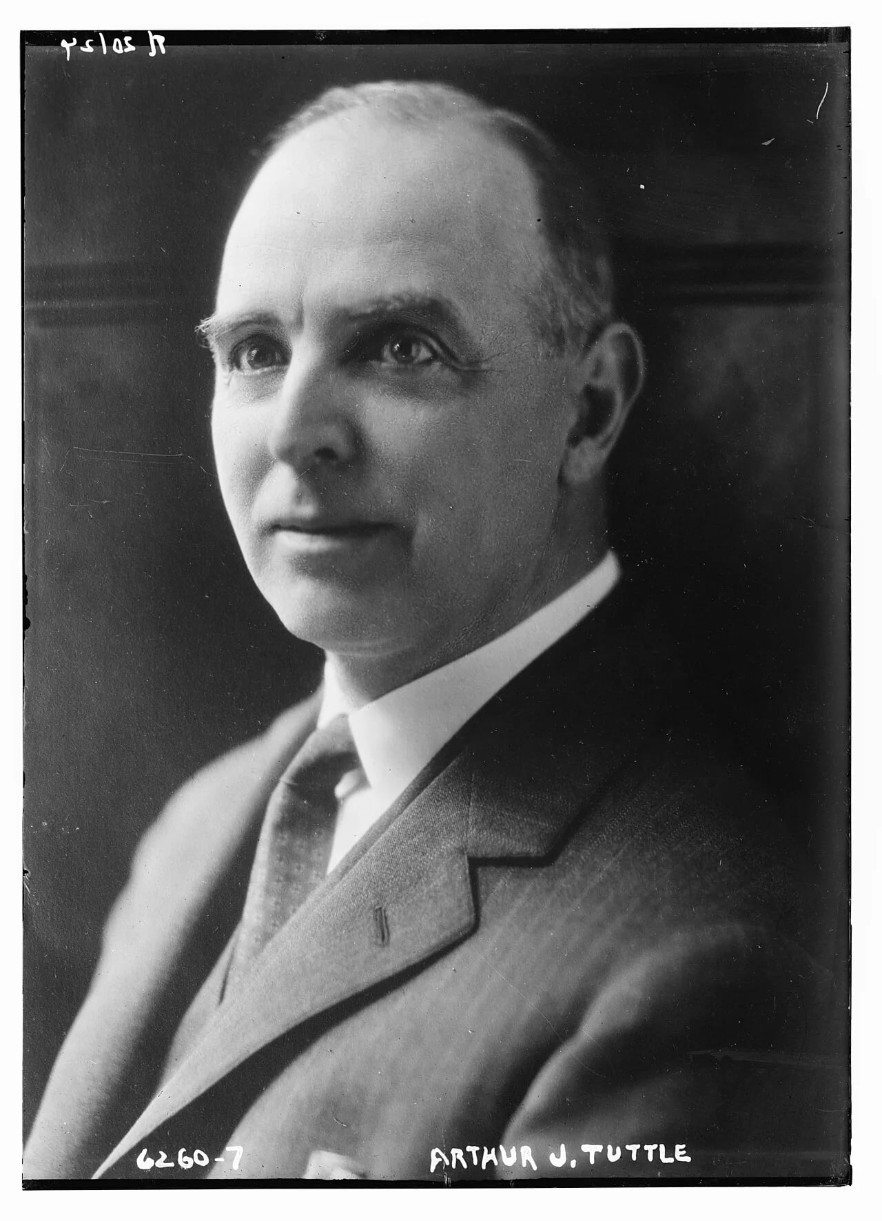 Portrait of Arthur J. Tuttle (1868–1944) – memorial page