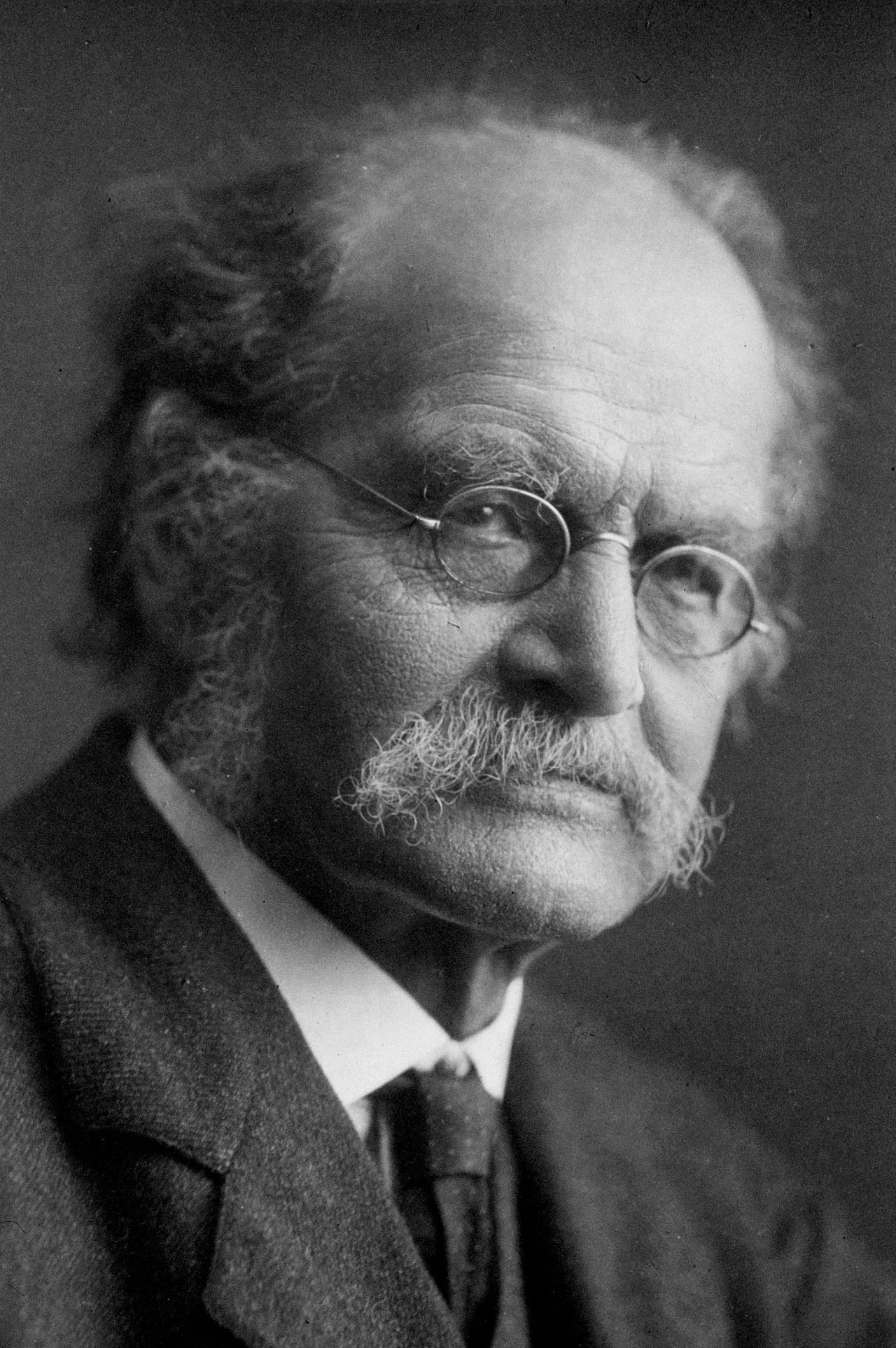 Portrait of Arthur Lionel Smith (1850–1924) – memorial page