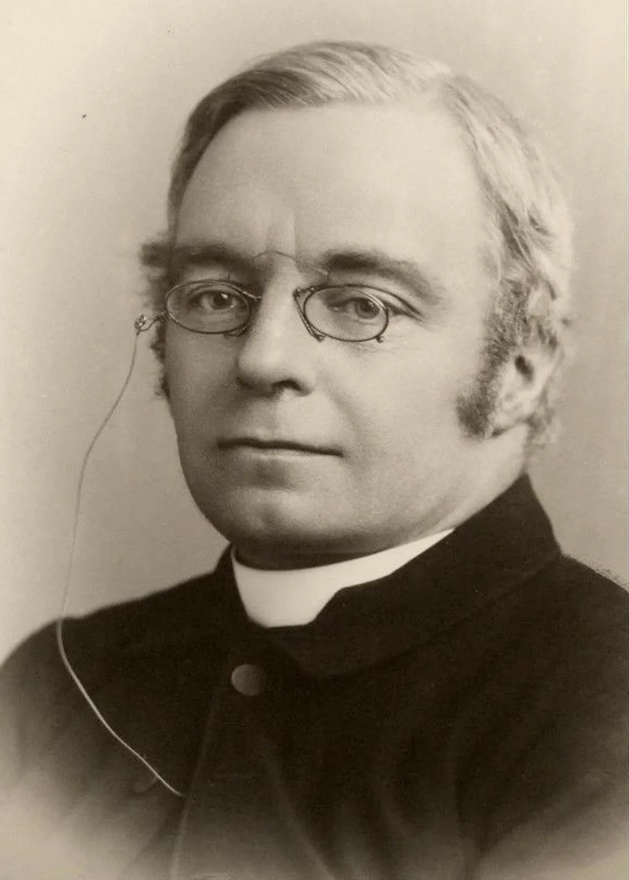 Portrait of Arthur Lloyd (1844–1907) – memorial page