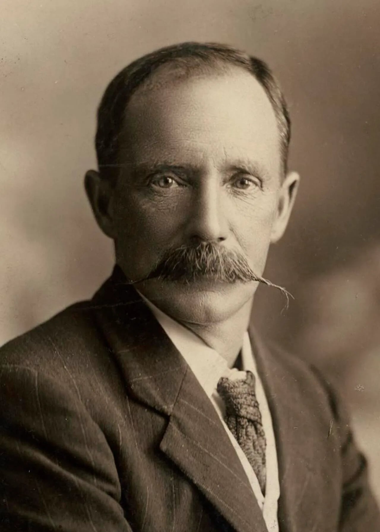 Porträt von Arthur Rae (1860–1943) – Gedenkseite
