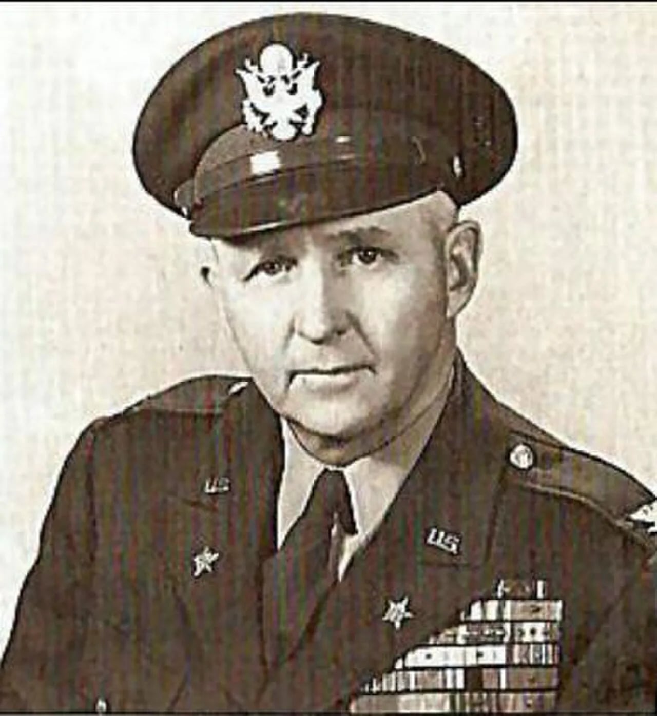 Portrait of Arthur S. Champeny (1893–1979) – memorial page