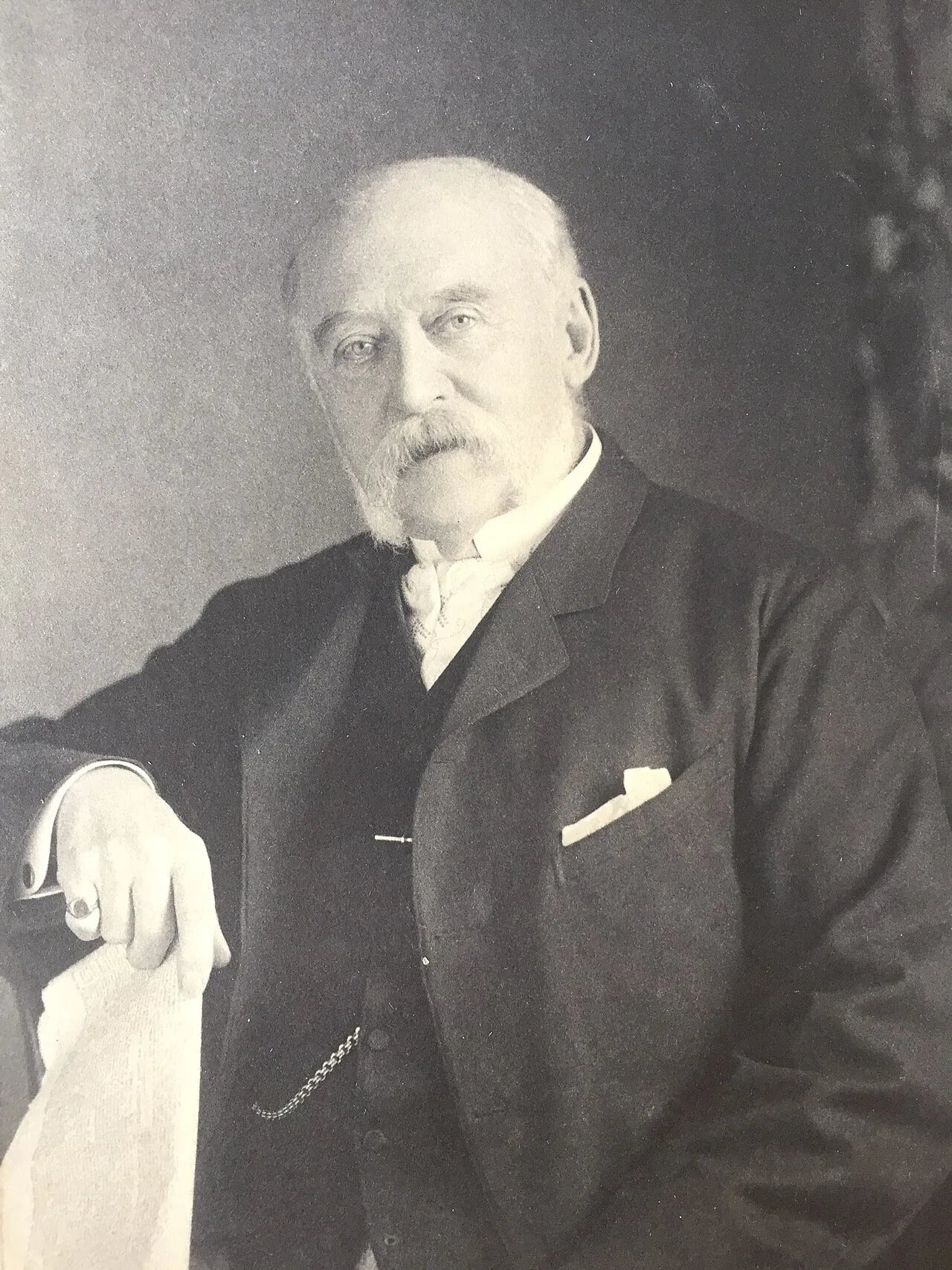 Portrait of Arthur Thomas Moore (1830–1923) – memorial page