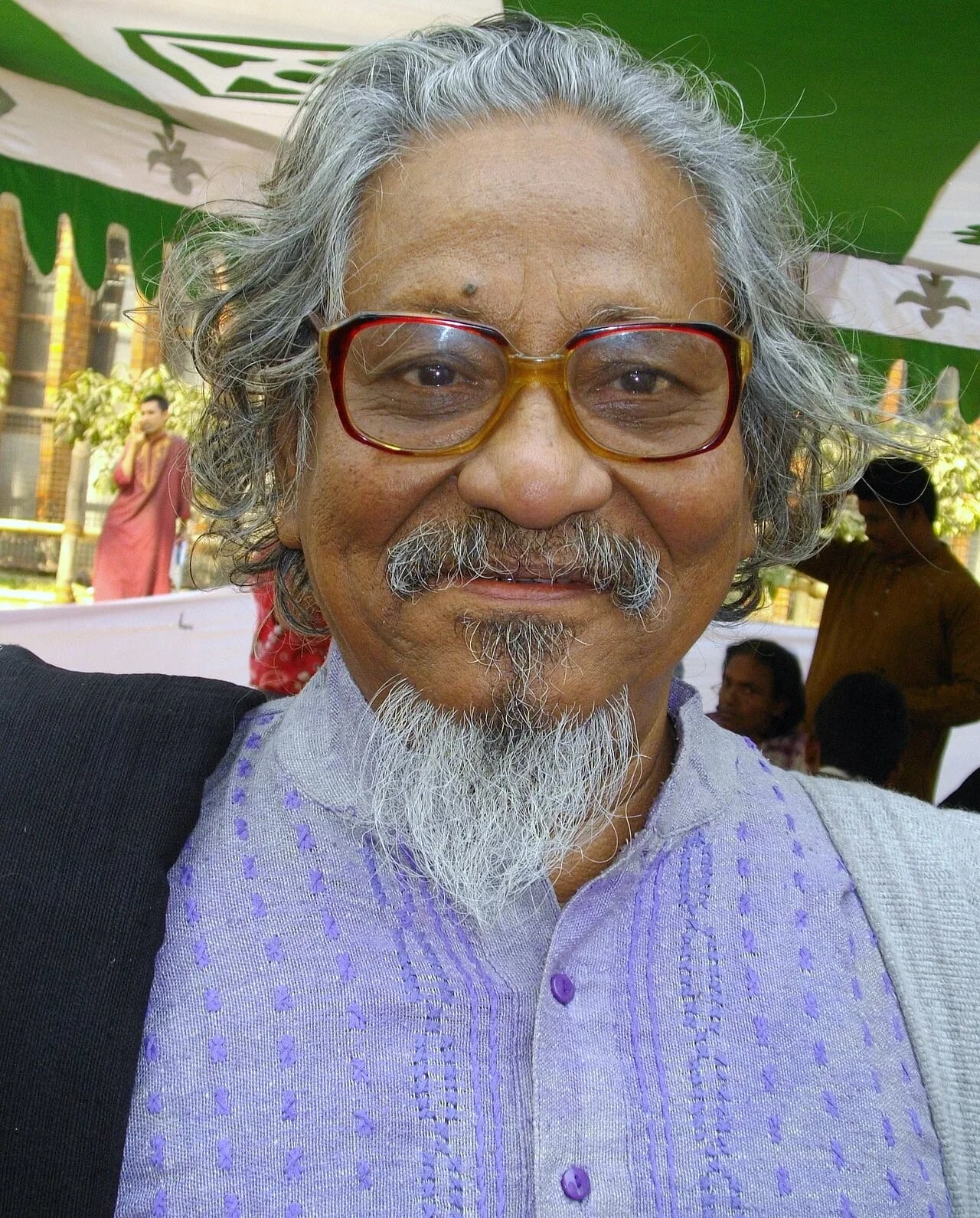 Portrait of Asad Chowdhury (1943–2023) – memorial page