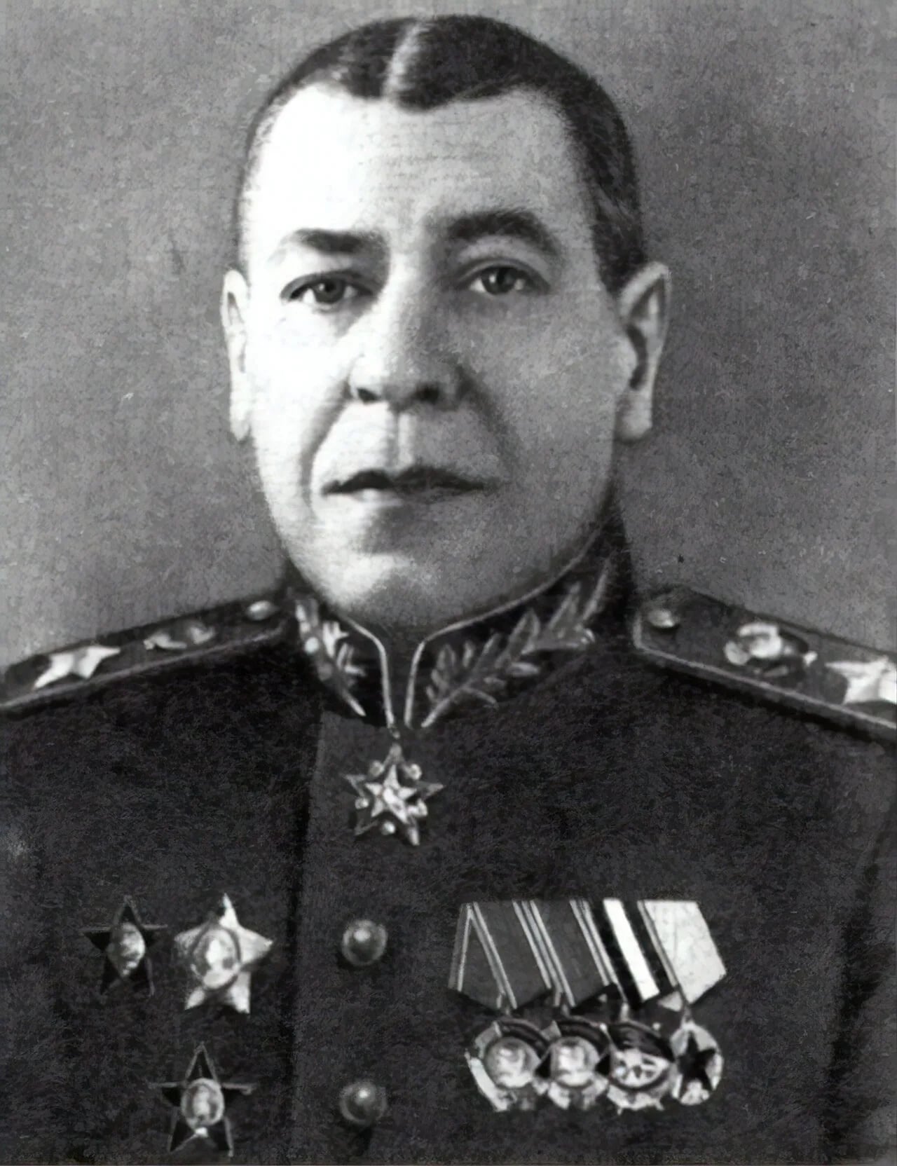 Porträt von Boris Michailowitsch Schaposchnikow (1882–1945) – Gedenkseite