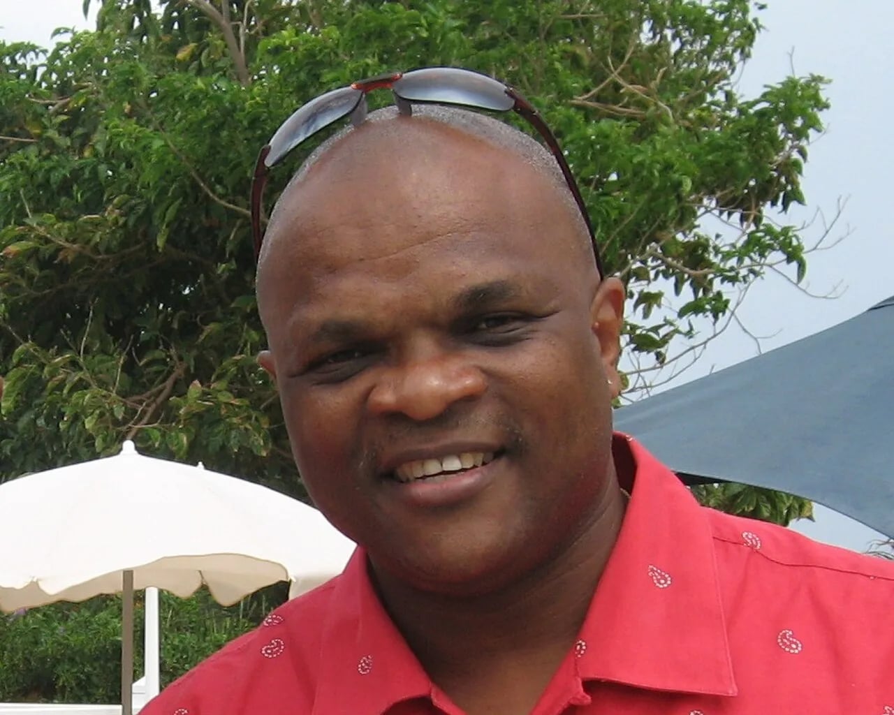 Porträt von Aston Cooke (1958–2019) – Gedenkseite