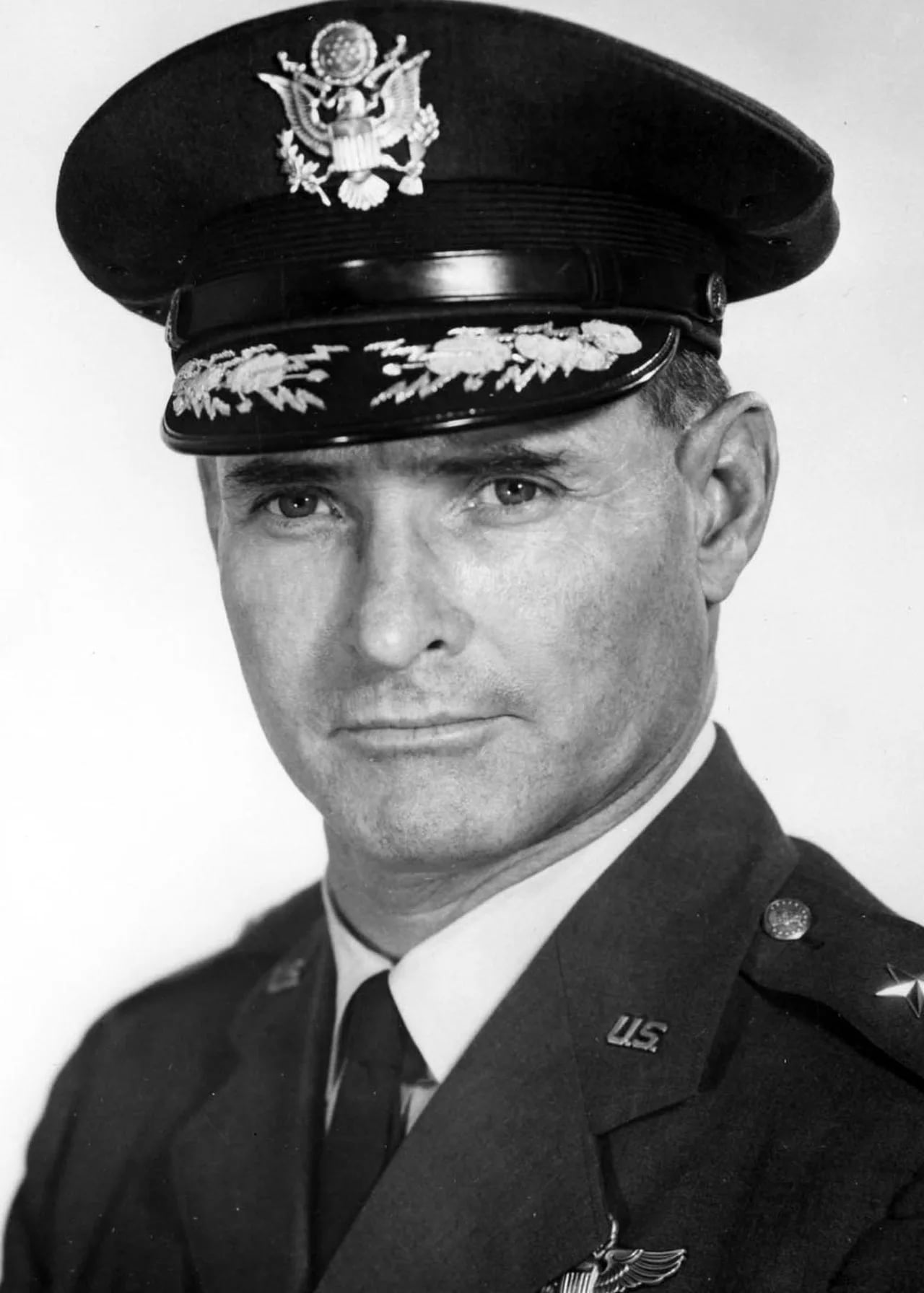 Portrait of Avelin P. Tacon, Jr. (1914–2014) – memorial page