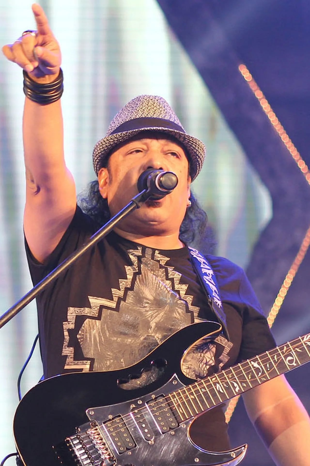 Porträt von Ayub Bachchu (1962–2018) – Gedenkseite