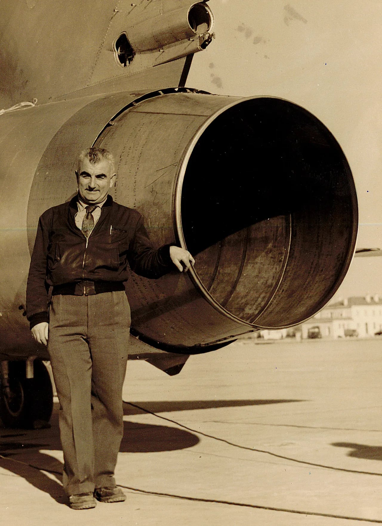 Porträt von Vazken Andréassian (1903–1995) – Gedenkseite