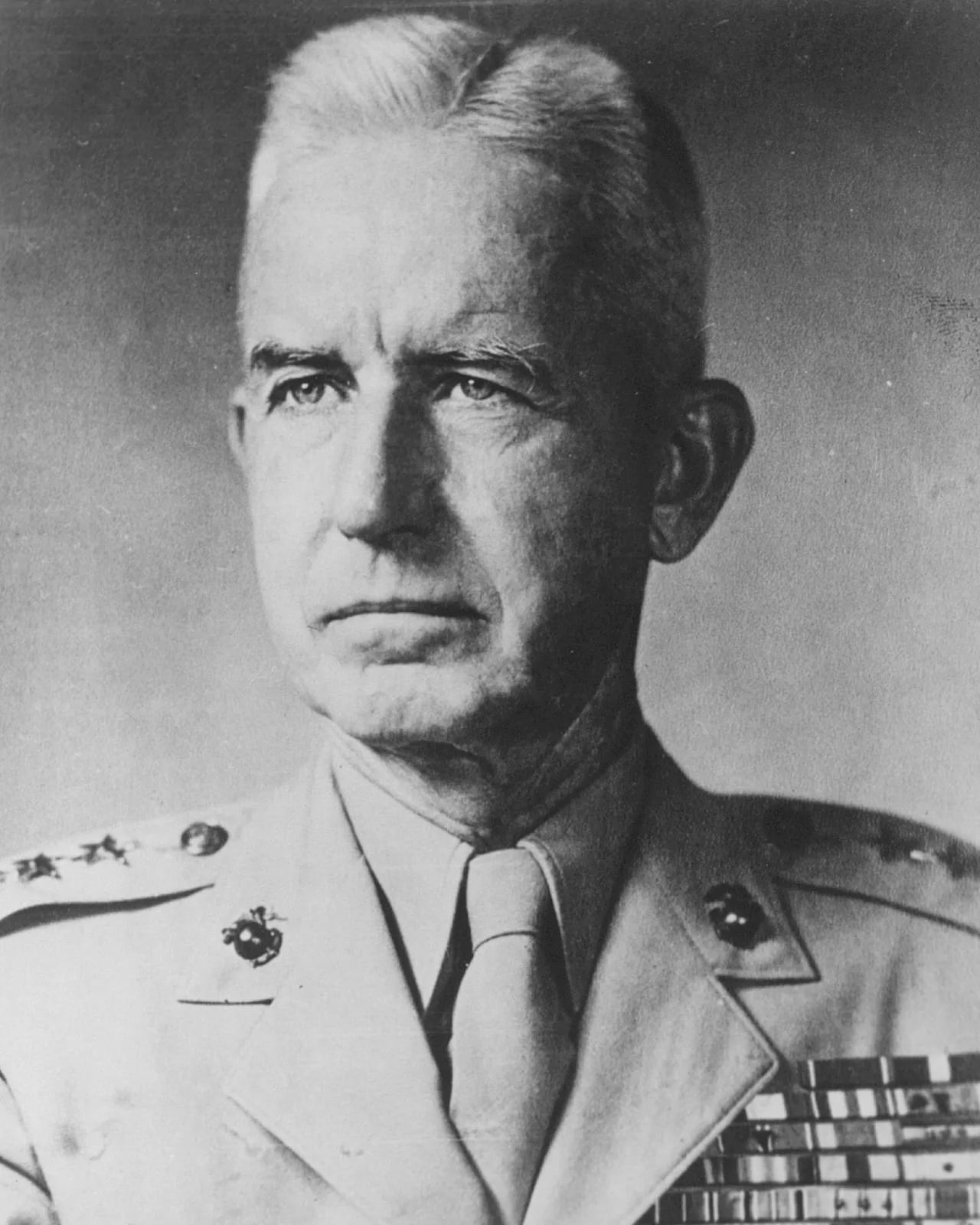 Porträt von Oliver P. Smith (1893–1977) – Gedenkseite