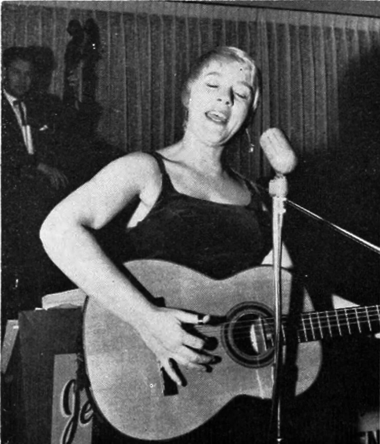Porträt von Barbara Dane (1927–2024) – Gedenkseite