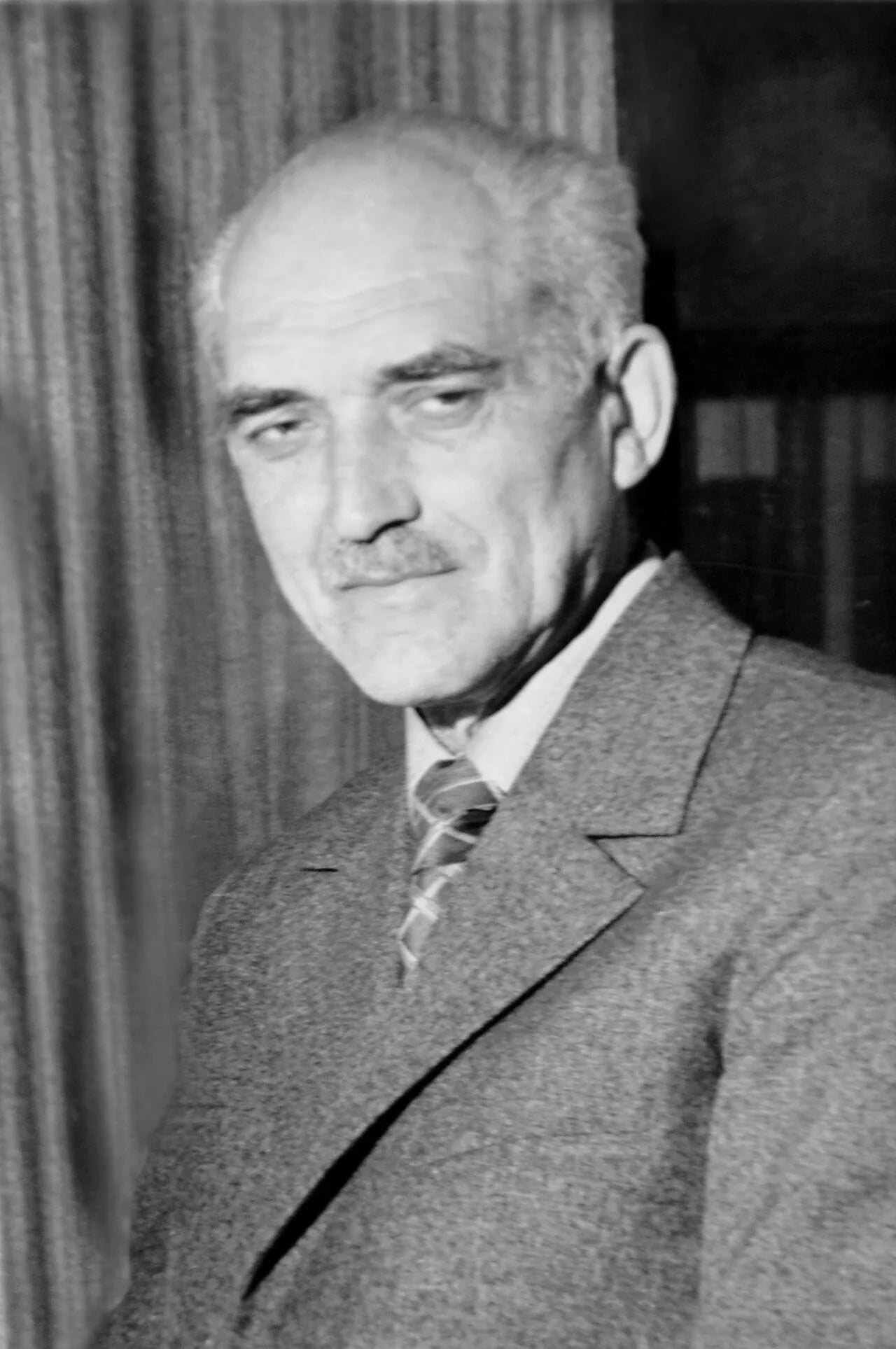 Portrait of Pupp József (1921–2007) – memorial page