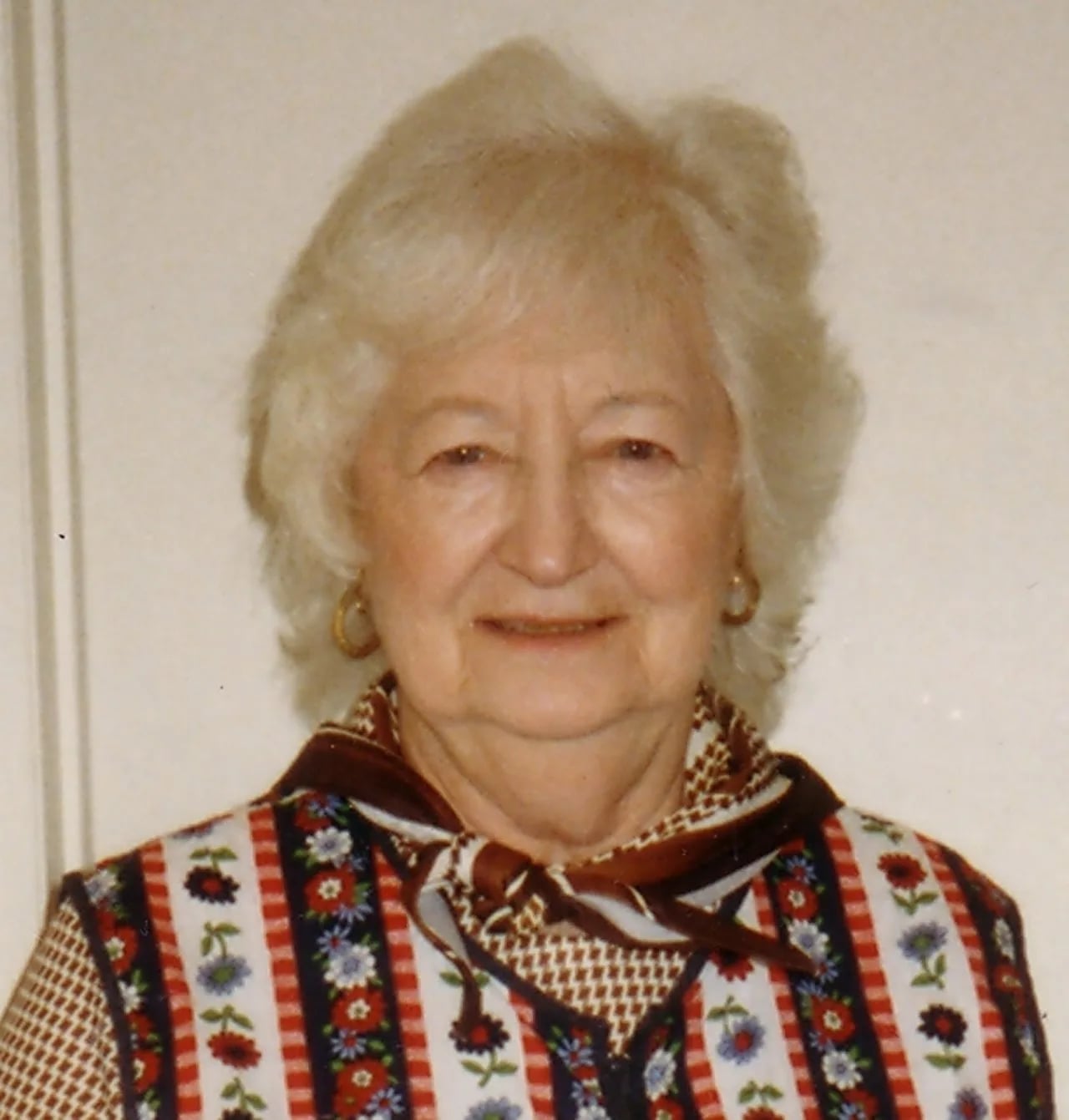 Porträt von Naida Muriel Freudenberg (1915–1998) – Gedenkseite