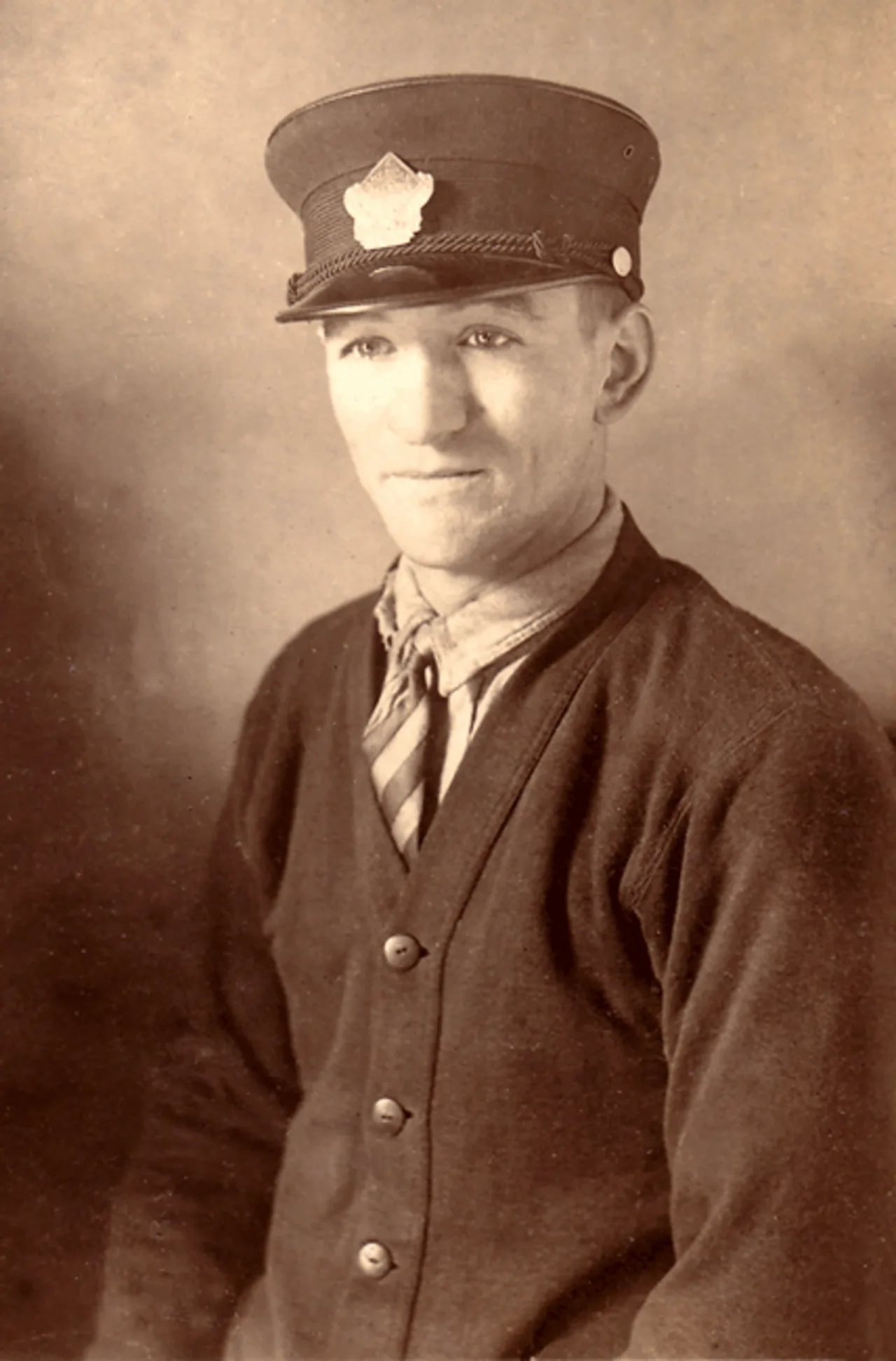 Porträt von Eugene Freudenberg Sr. (1900–1956) – Gedenkseite