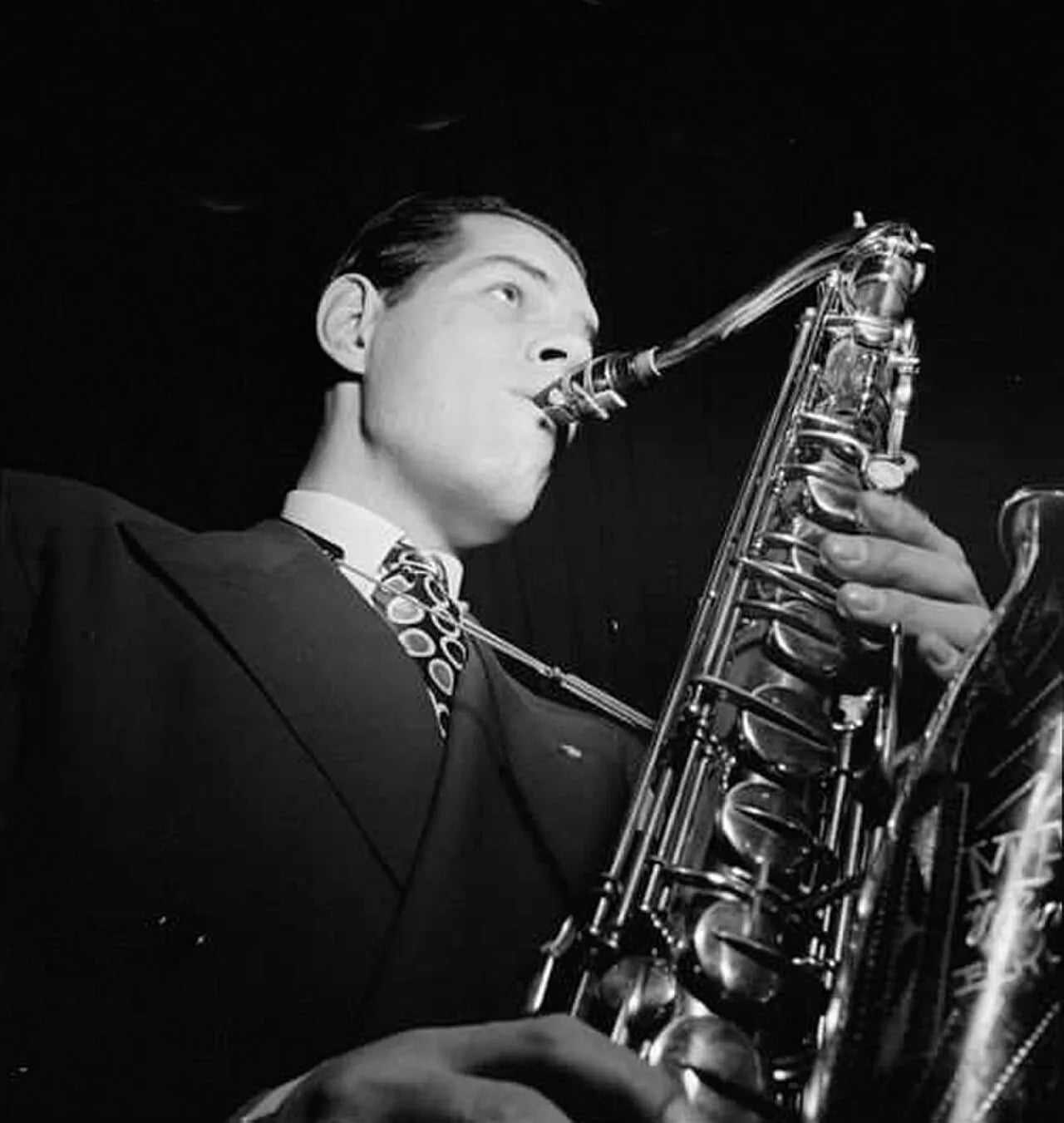 Porträt von Tex Beneke (1914–2000) – Gedenkseite