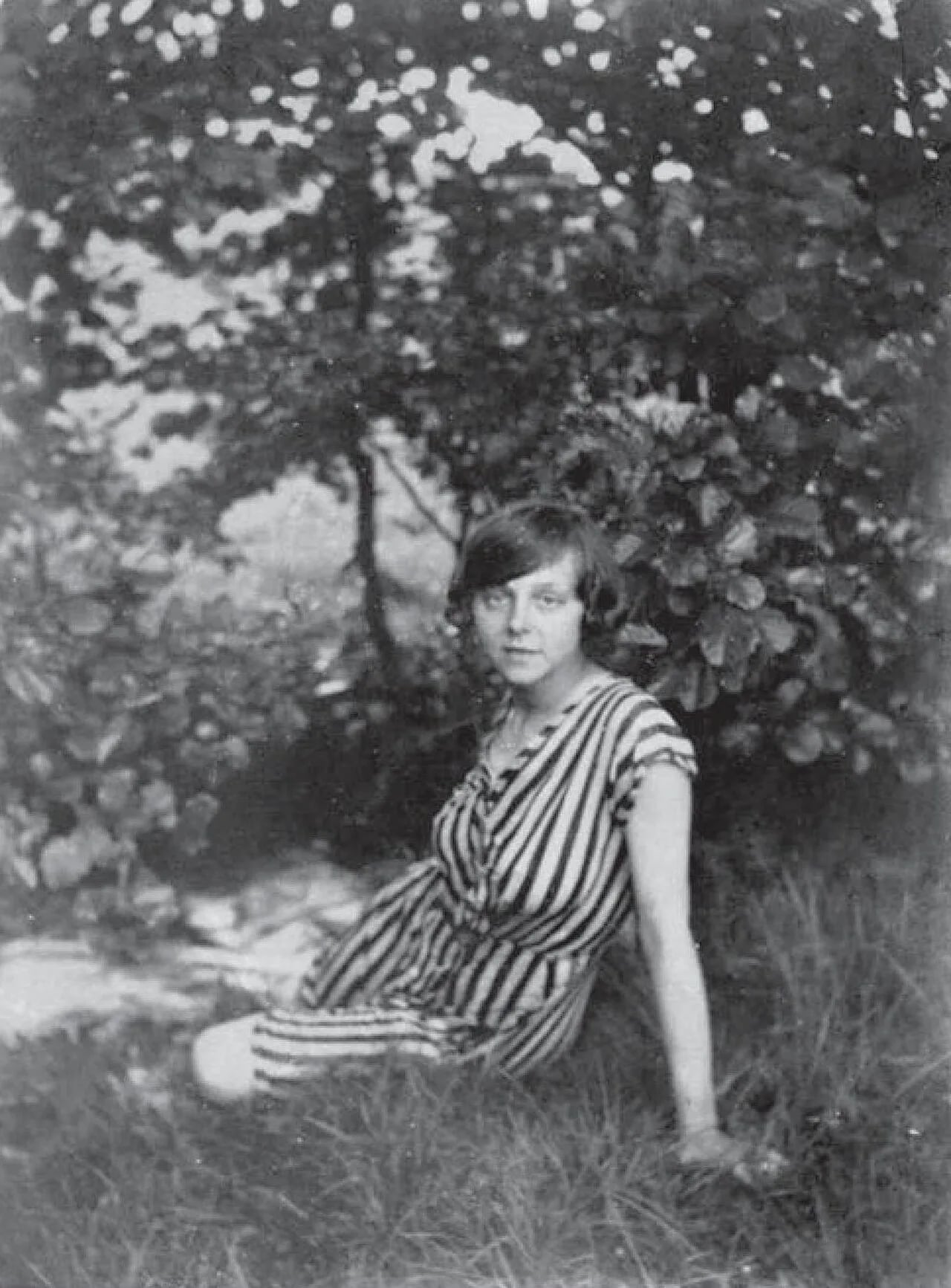 Portrait of Božena Jelínková-Jirásková (1880–1951) – memorial page