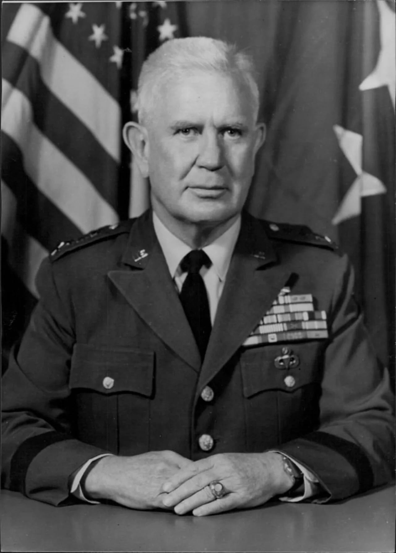 Porträt von Ben Harrell (1911–1981) – Gedenkseite