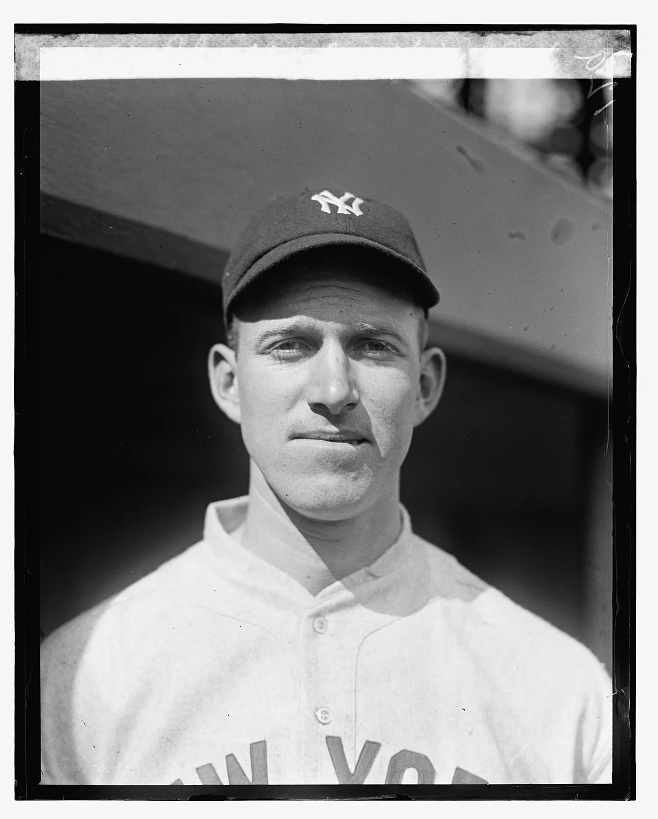 Portrait of Ben Shields (1903–1982) – memorial page
