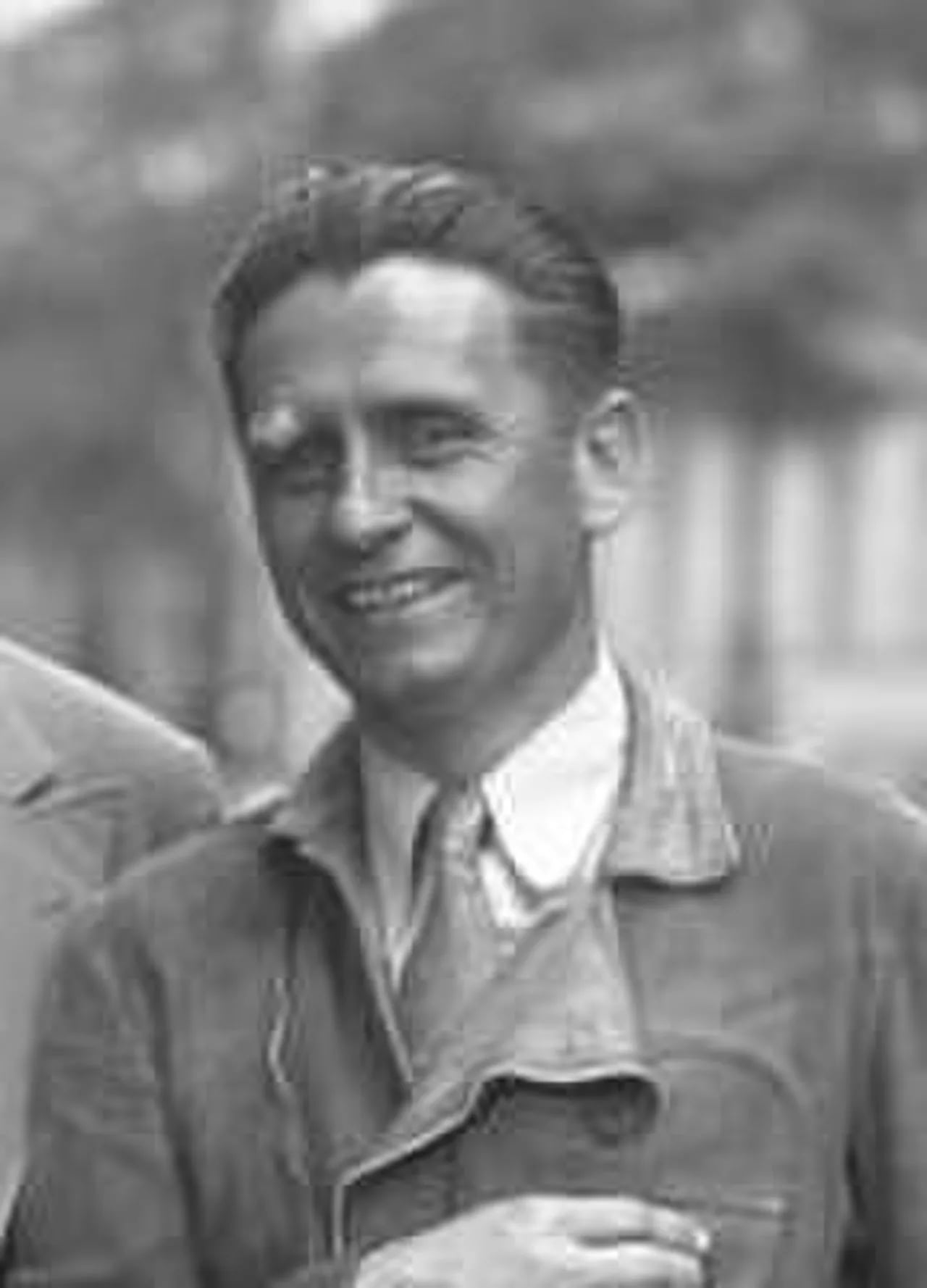 Portrait of Bennett Griffin (1895–1978) – memorial page