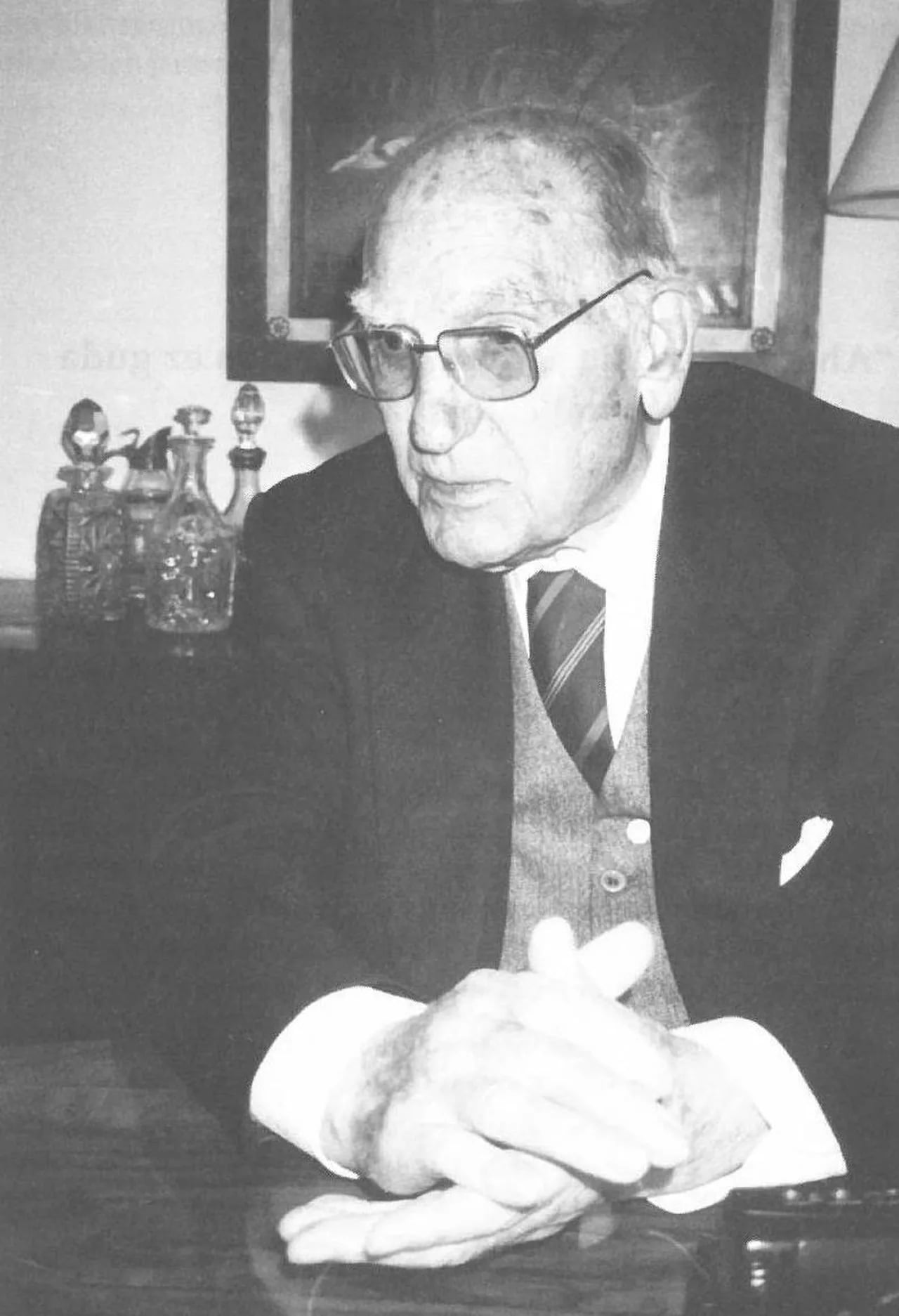 Portrait of Gonzalo Nárdiz Bengoechea (1905–2003) – memorial page