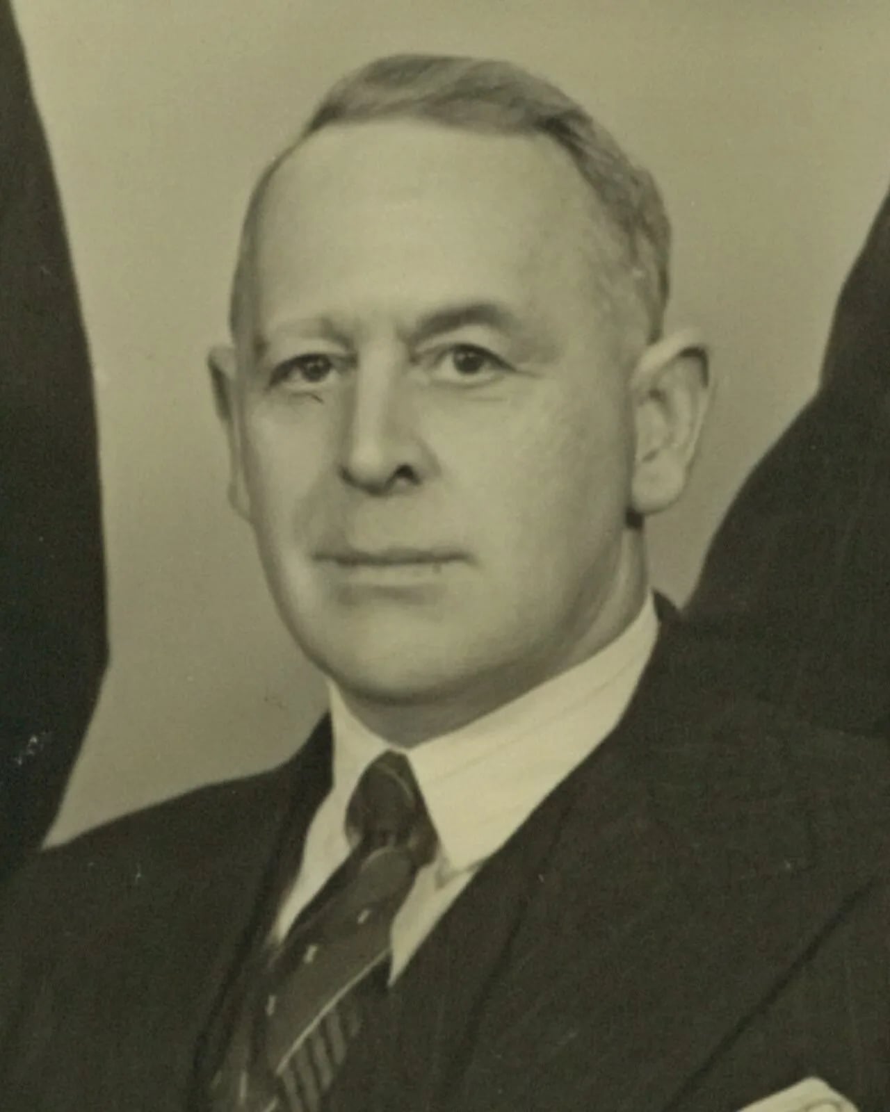 Portrait of Bernard Carl Ashwin (1896–1975) – memorial page