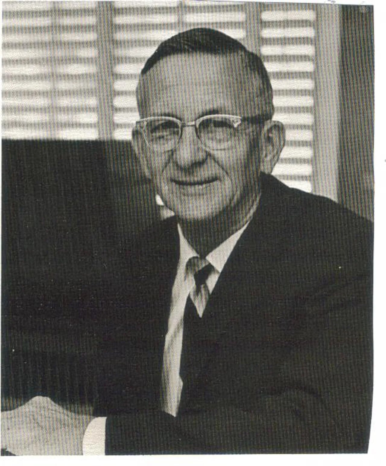 Porträt von Berry Hinton (1910–2000) – Gedenkseite