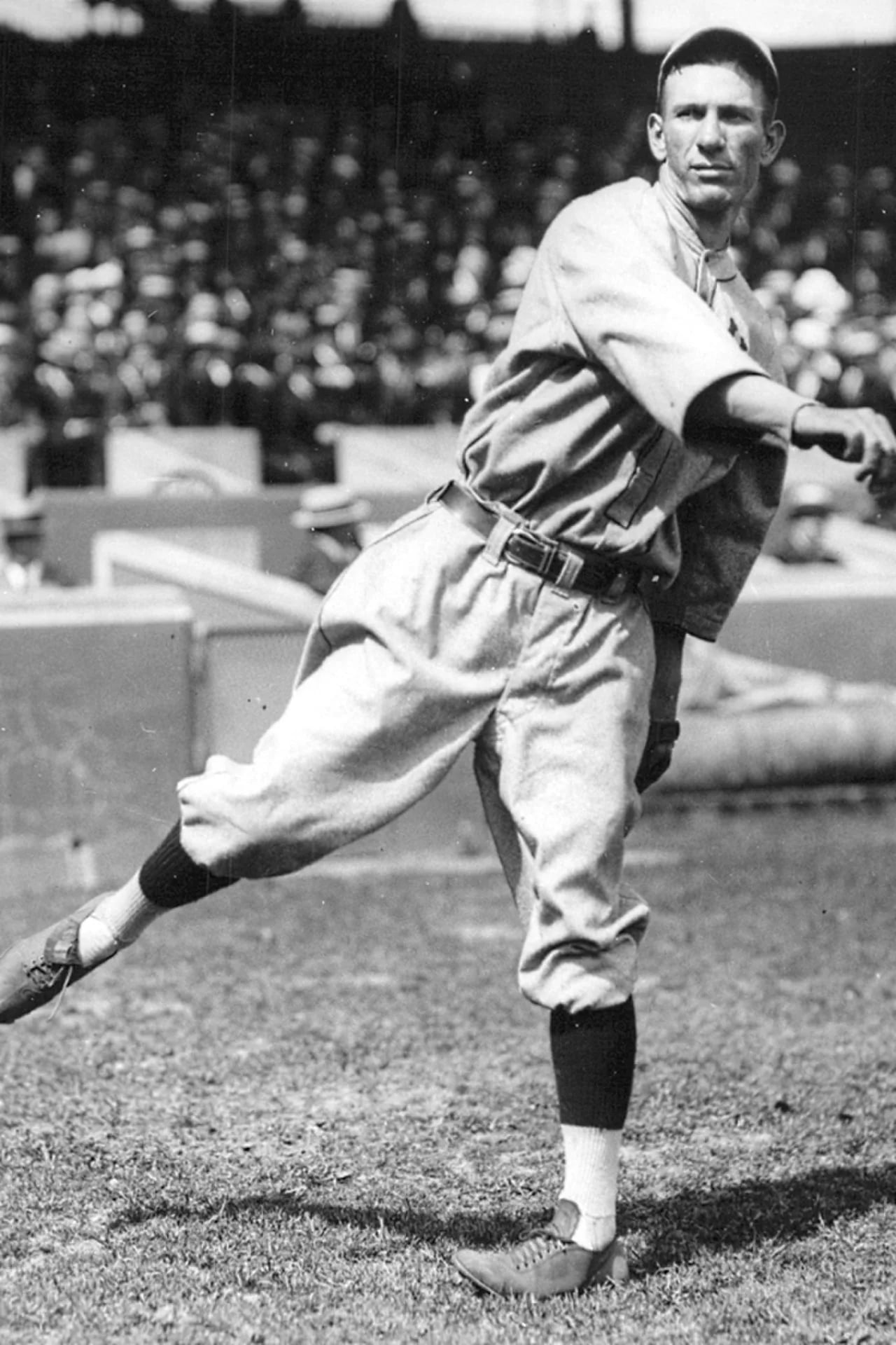 Portrait of Bert Gallia (1891–1976) – memorial page