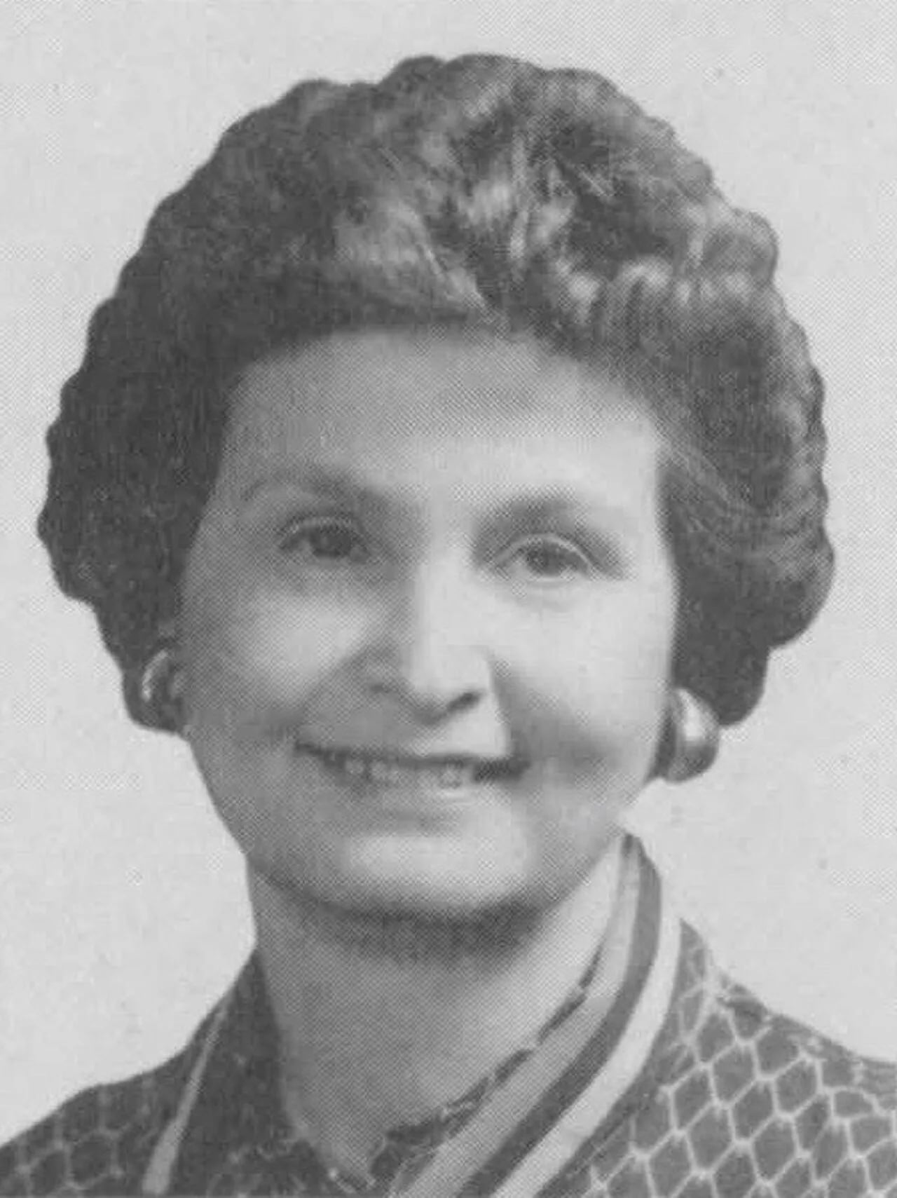 Porträt von Betty Cooper Hearnes (1927–2023) – Gedenkseite