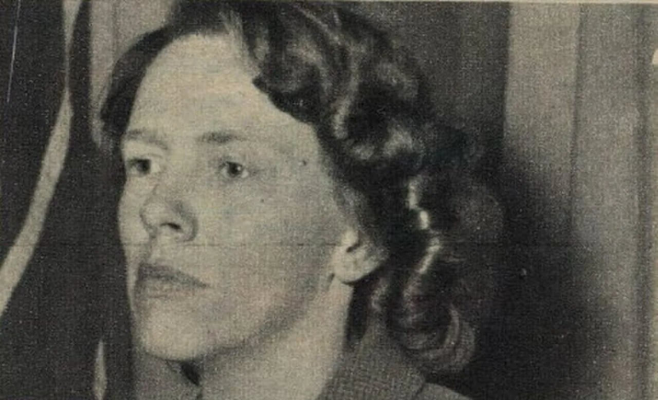 Portrait of Betty Millard (1911–2010) – memorial page