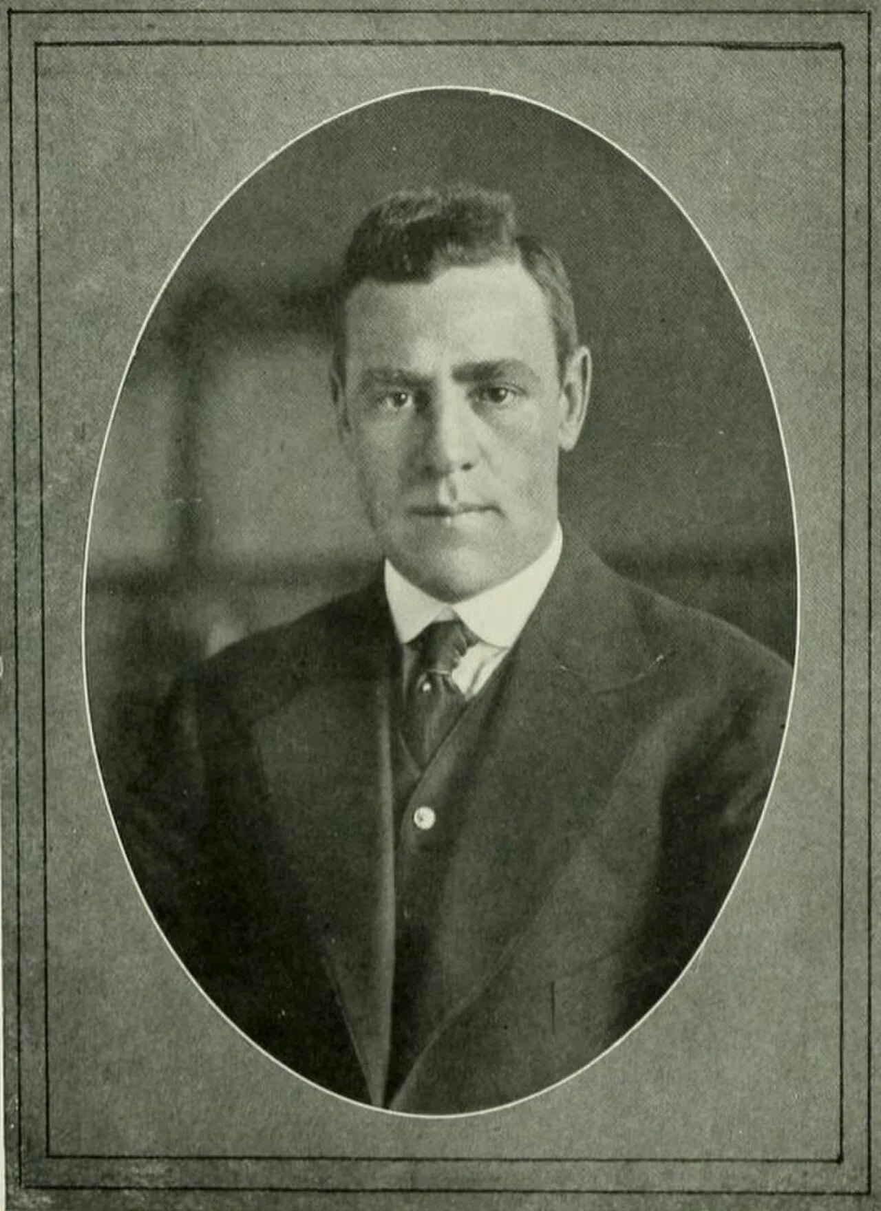 Portrait of Bill Fetzer (1884–1959) – memorial page