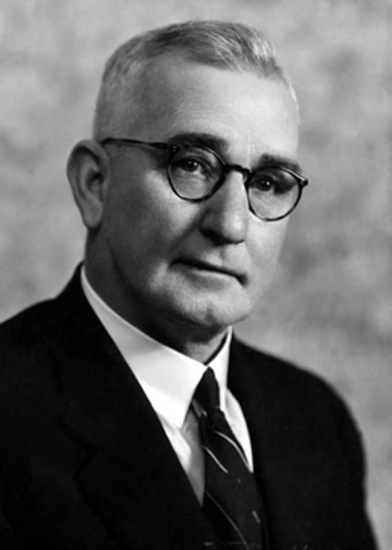Porträt von Bill Morrow (1888–1980) – Gedenkseite