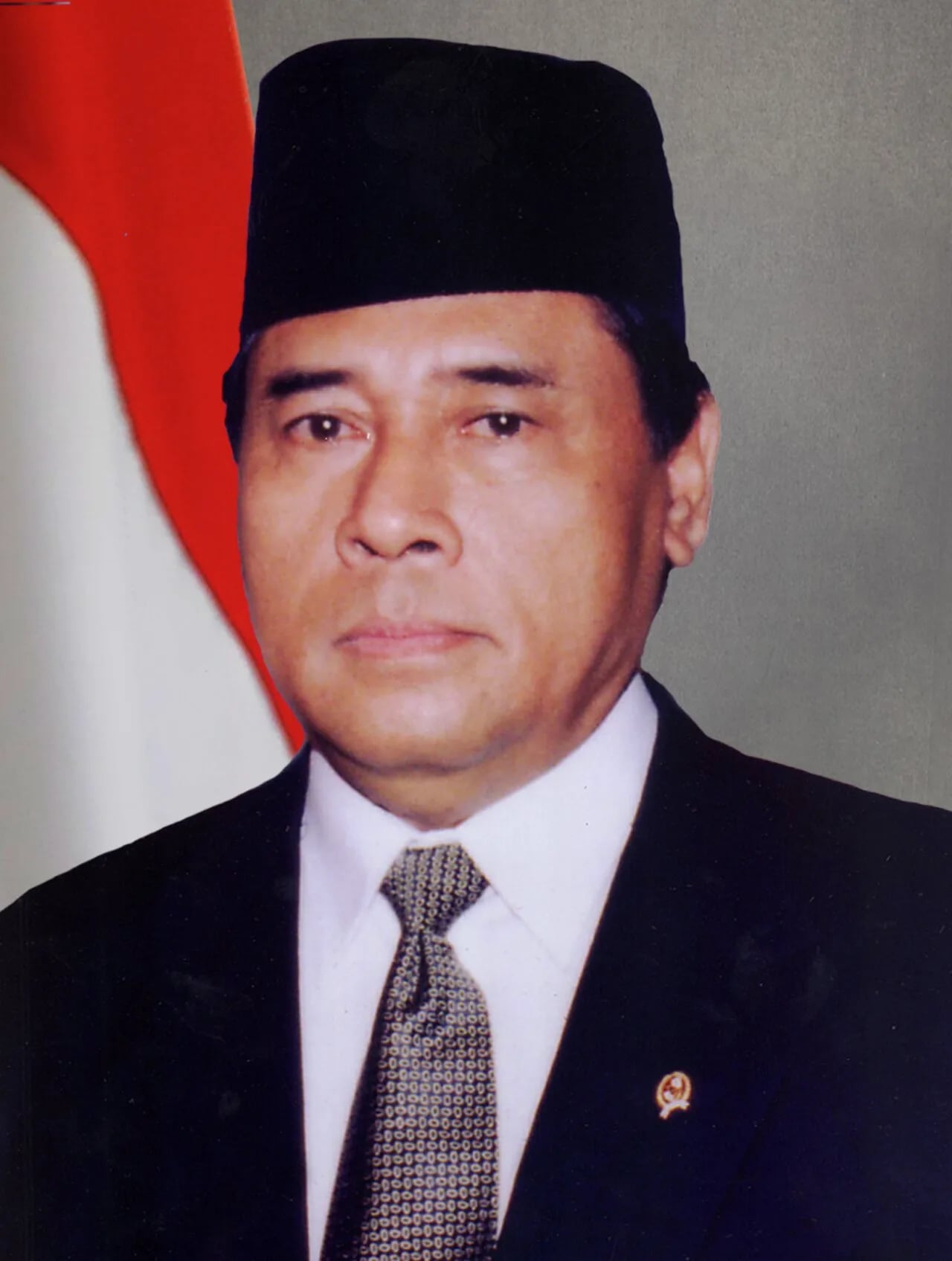 Portrait of Muladi (1943–2020) – memorial page