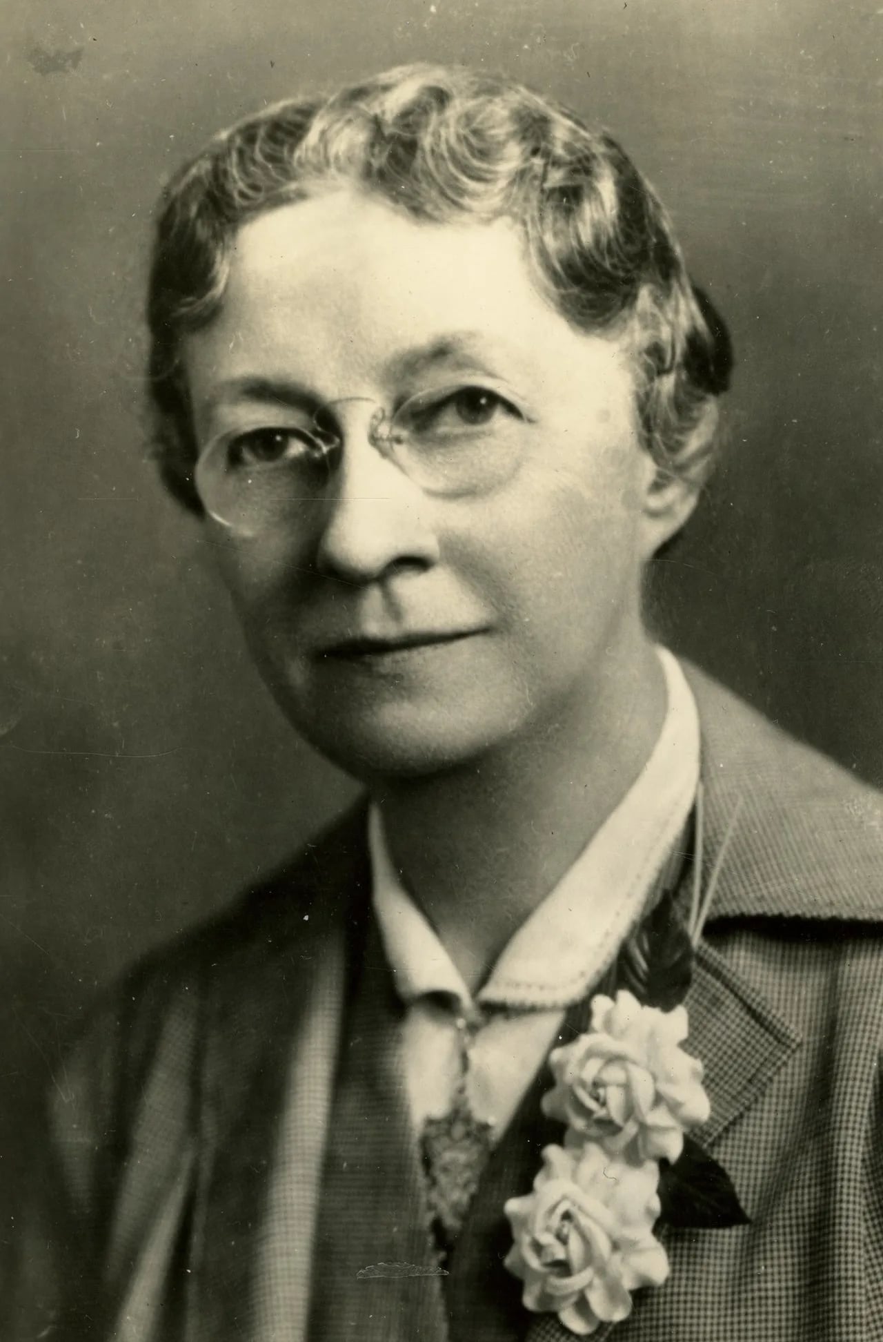 Portrait of Mary Engle Pennington (1872–1952) – memorial page